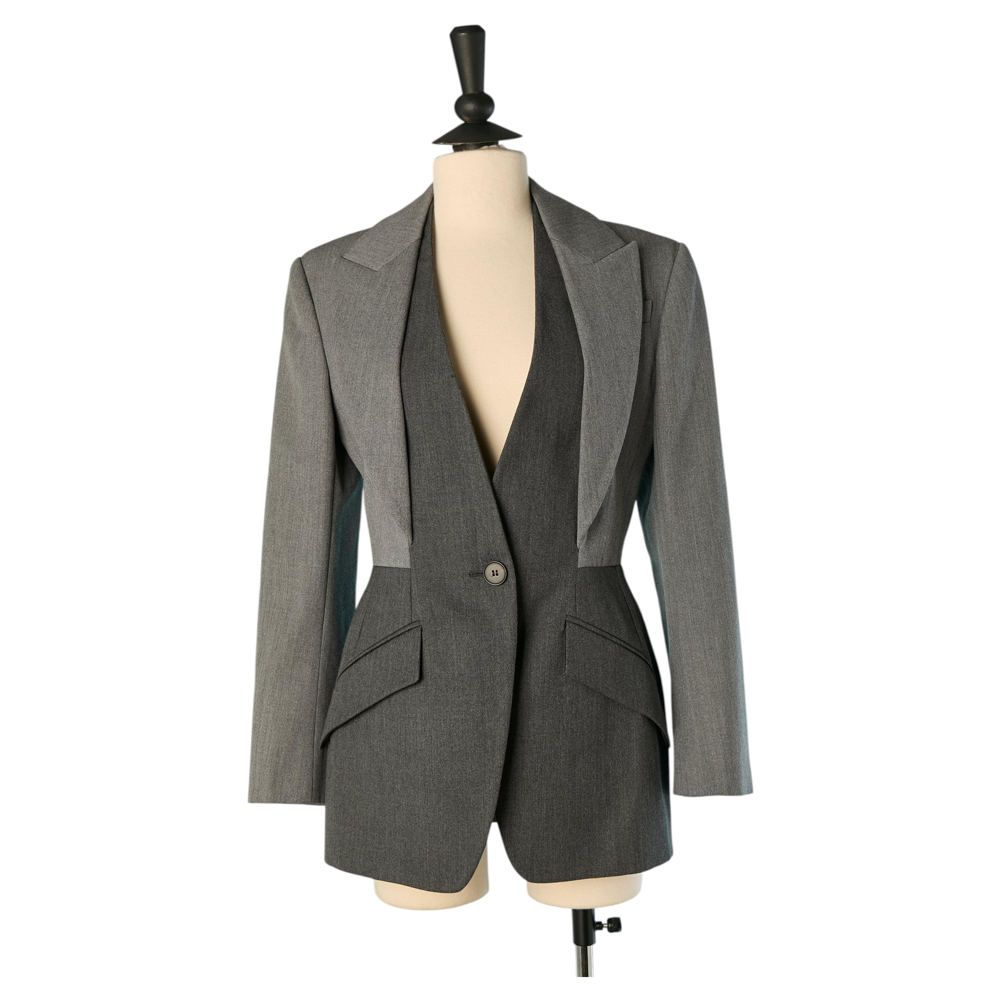 Giacca monopetto effetto trompe-l'œil nei toni del grigio chiaro e dell'antracite di Alexander McQueen