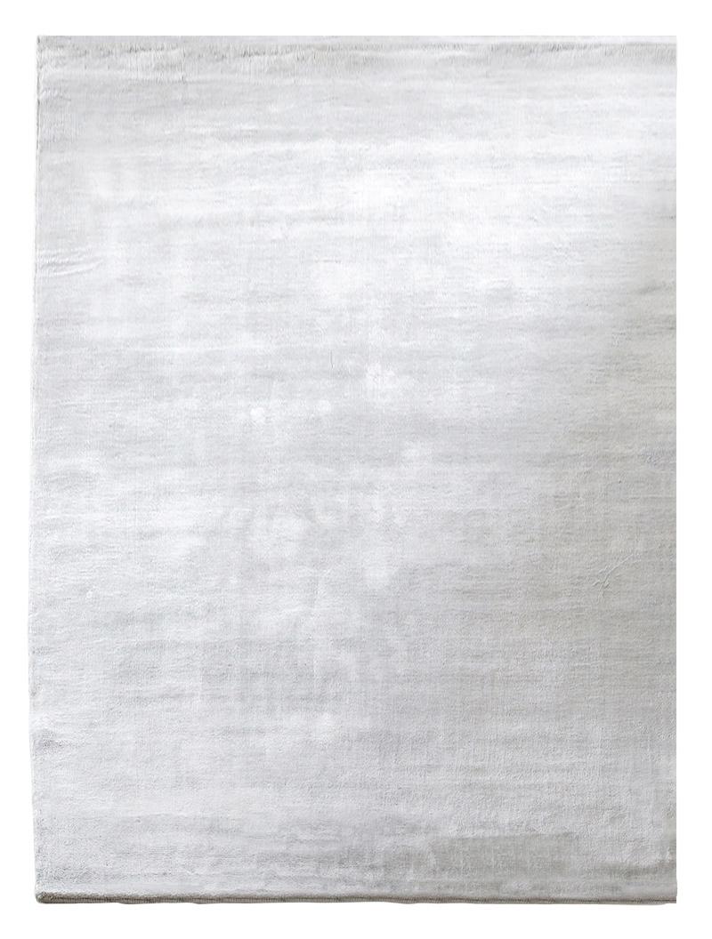 Light Grey Bamboo Carpet by Massimo Copenhagen.
Handwoven
Materials: 100% Bamboo.
Dimensions: W 300 x H 400 cm.
Available colors: Light Grey, Grey, Stiffkey Blue, Light Brown, Copper, and Rose Dust.
Other dimensions are available: 140x200 cm,