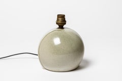 Lampe de bureau gris clair en céramique par Bernard Prigent La Borne, 1970