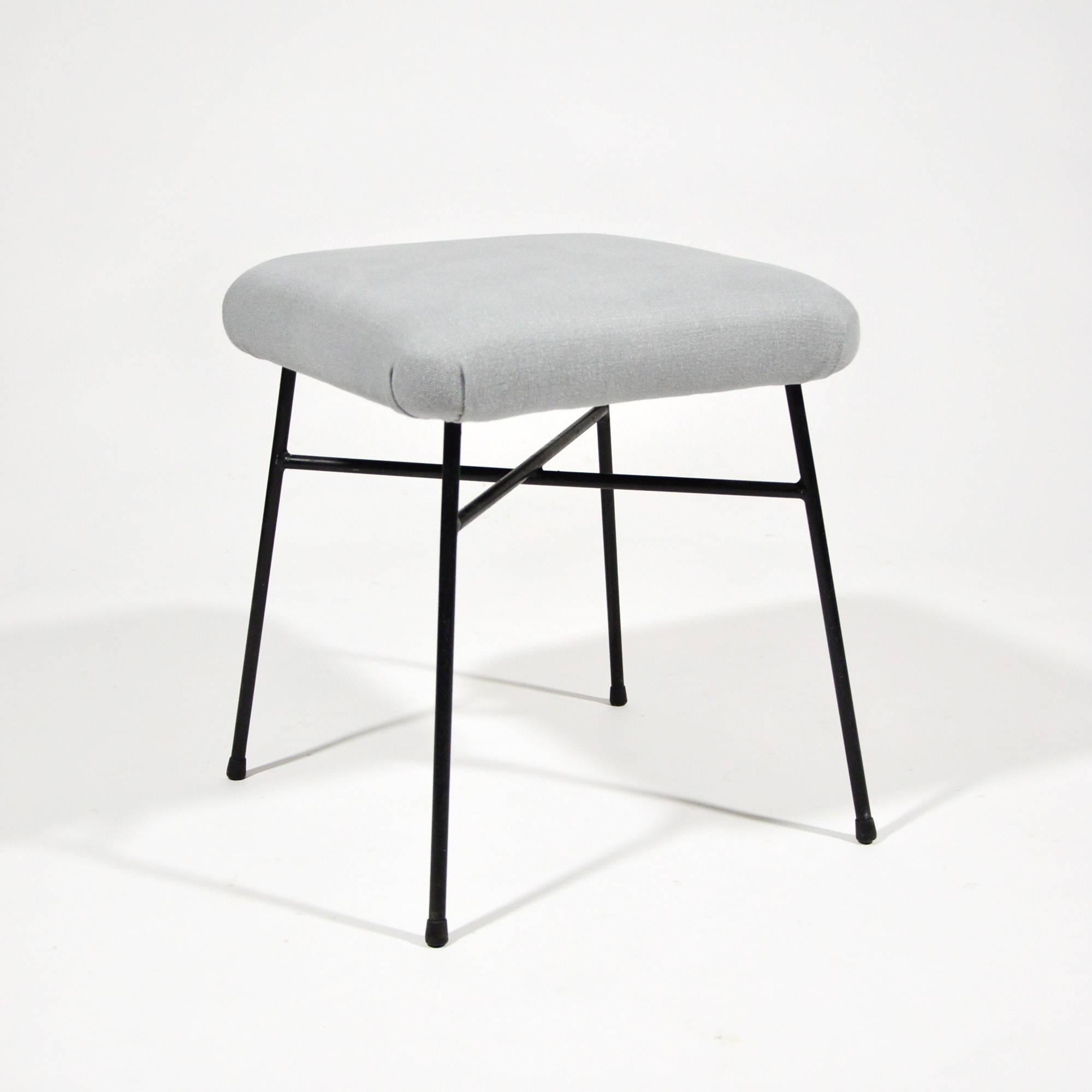 Ultra-rare Elettra stool designed by B.B.P.R. for Arflex in 1954, completely restored.
It has been newly upholstered in light grey cotton fabric and the metal structure has been painted in semi-matt black, like in origin.
