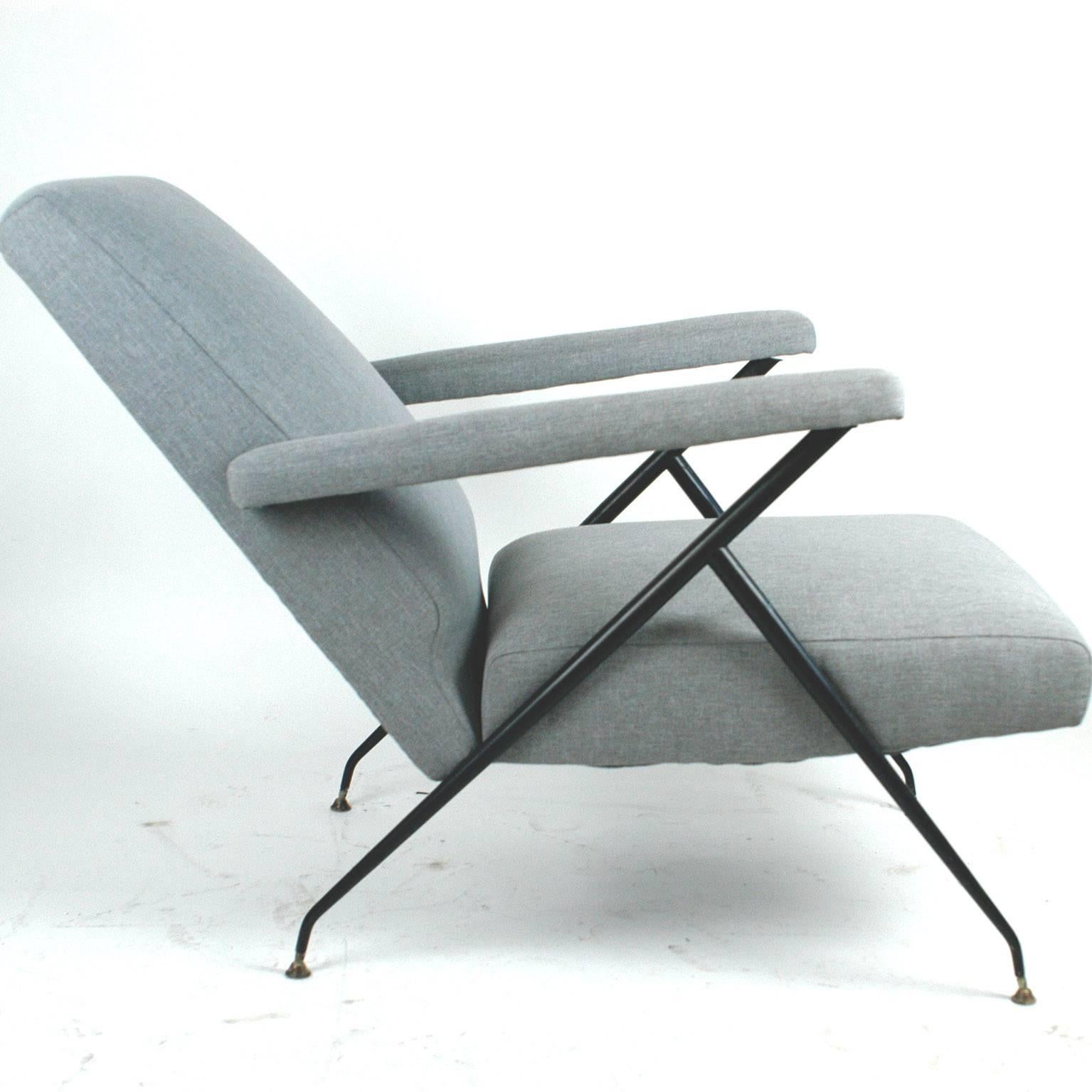 Lacquered Light Grey Italian Midcentury Reclinable Lounge Chair in the Style of Ico Parisi