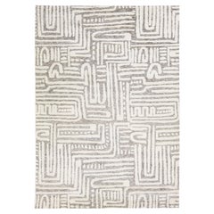 Tapis en laine de style marocain moderne gris clair, fait à la main et conçu de manière abstraite par Apadana