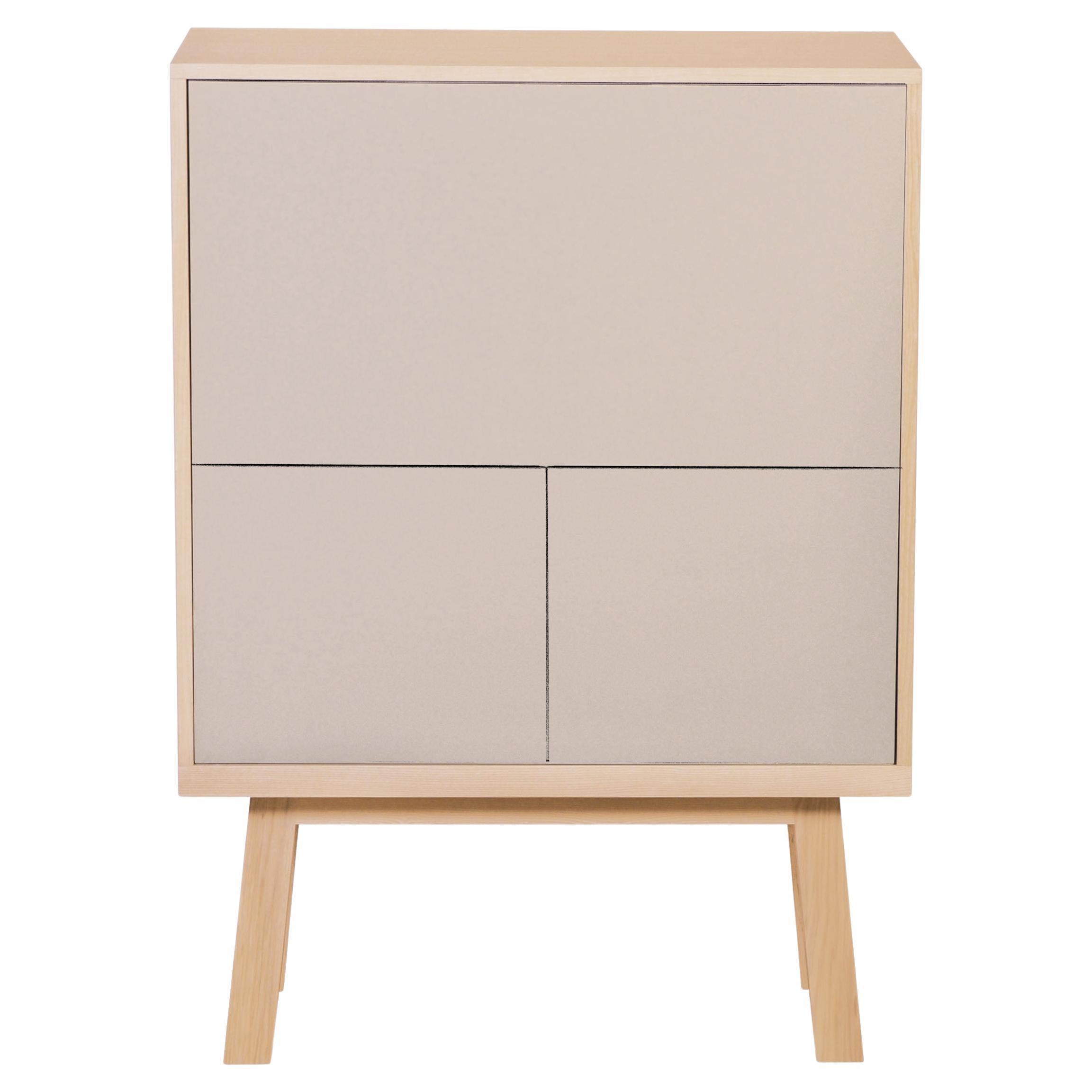 Secrétaire de bureau gris conçu à Paris par Eric Gizard, fabriqué en France
