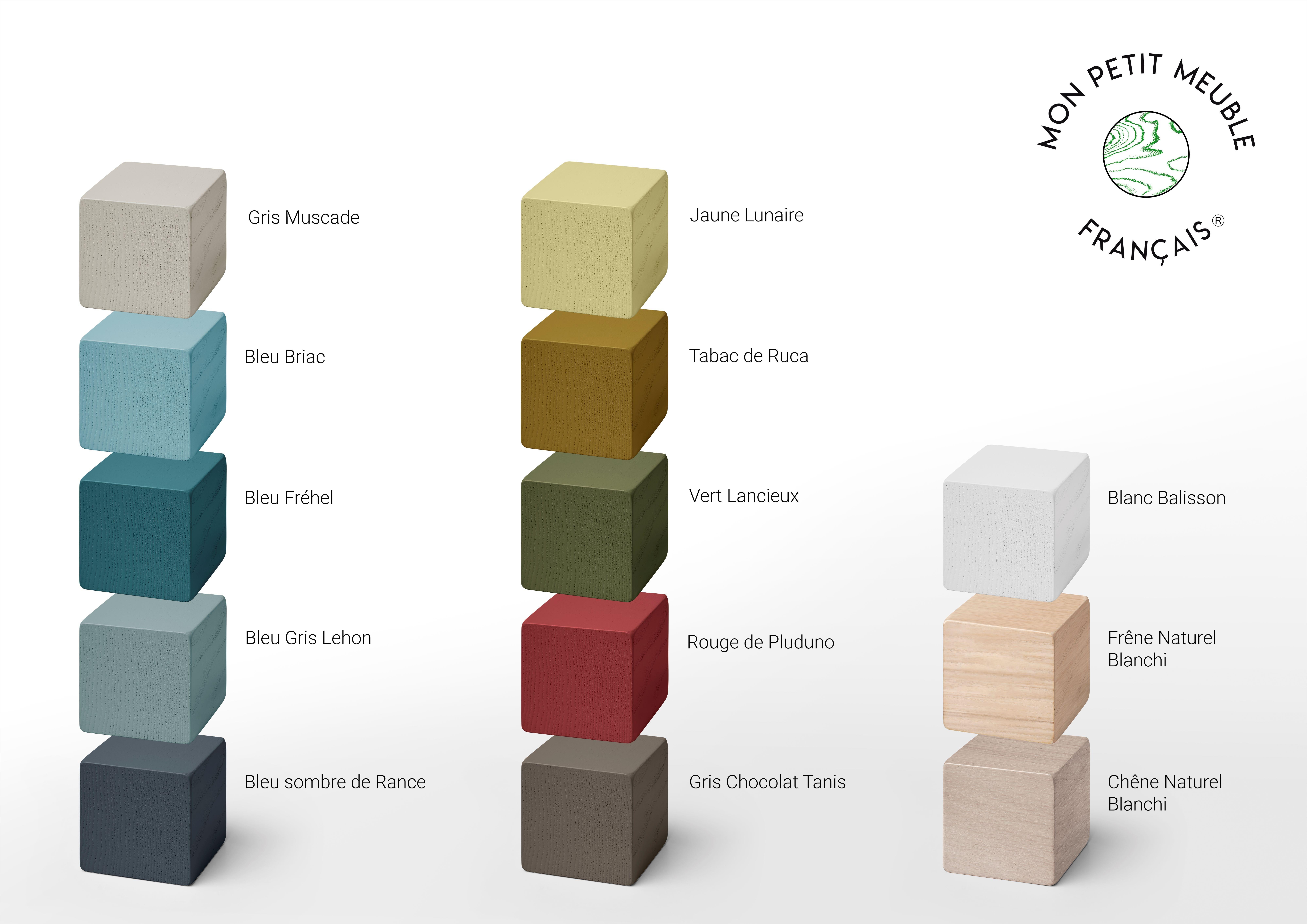 Aparador francés de madera gris claro de 4 puertas diseñado por Eric Gizard - París en venta 2