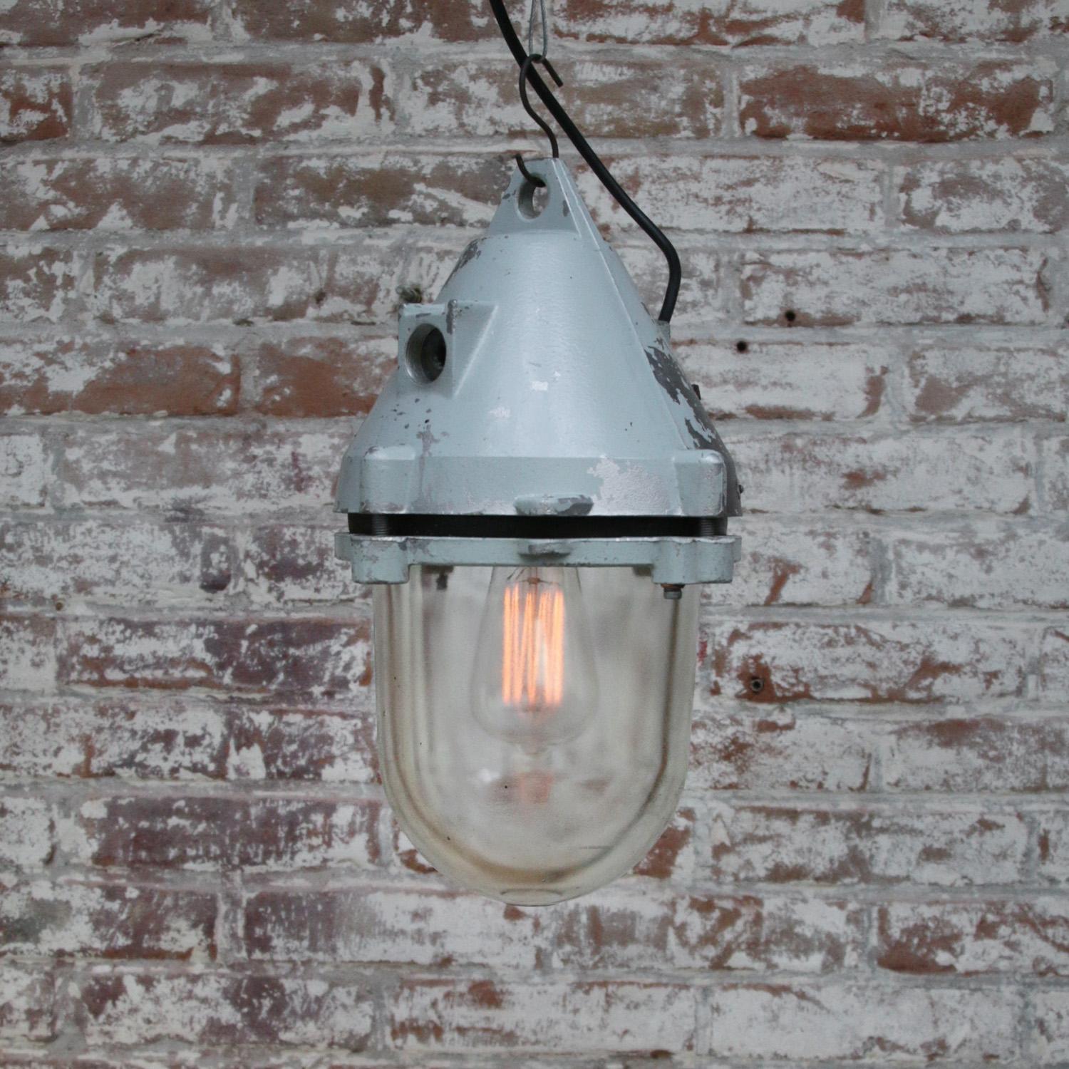 Light Grey Vintage Industrial Clear Glass Pendant Lights In Good Condition For Sale In Amsterdam, NL
