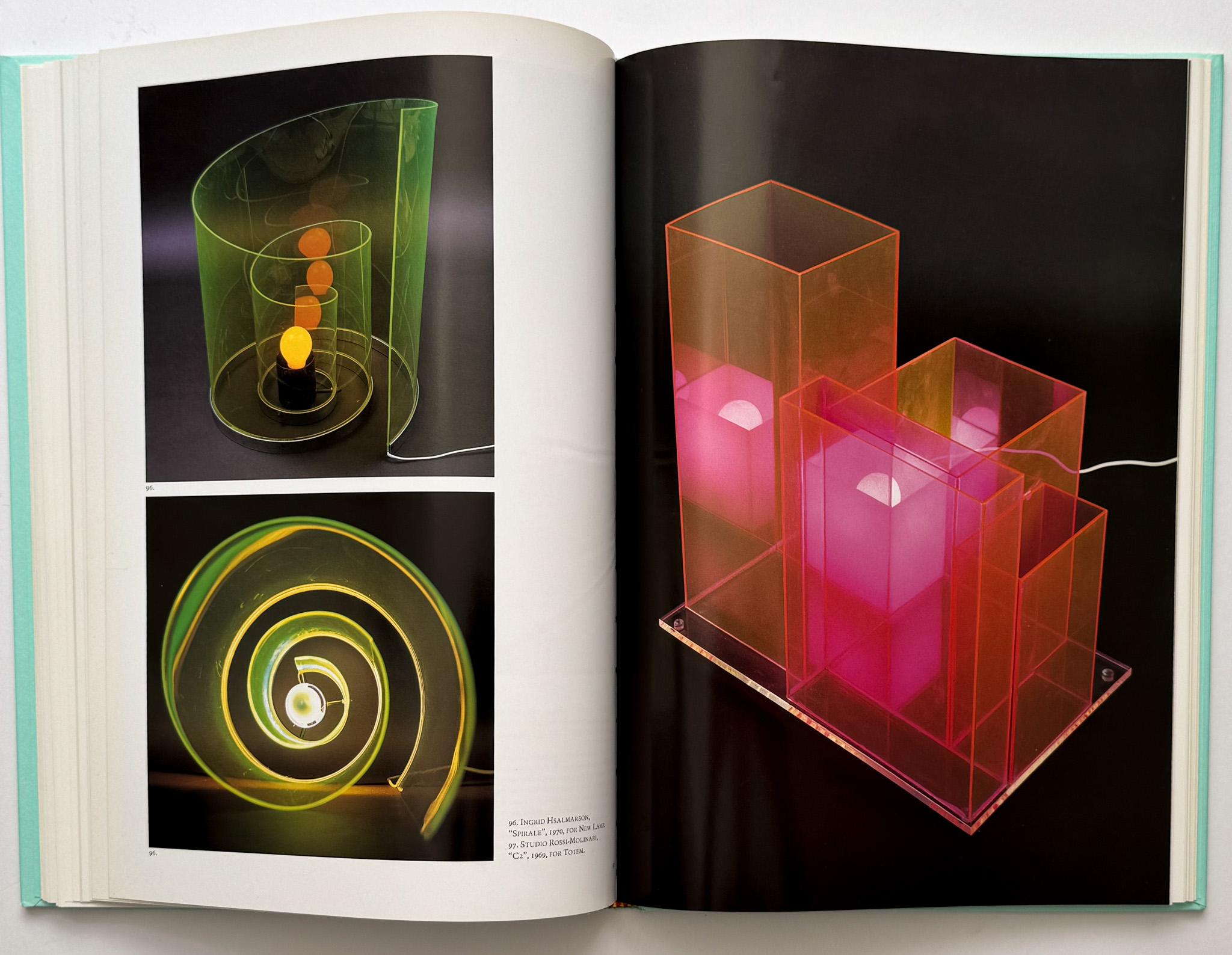 Light: Lámparas 1968-1973 Nuevo Diseño Italiano en venta 6