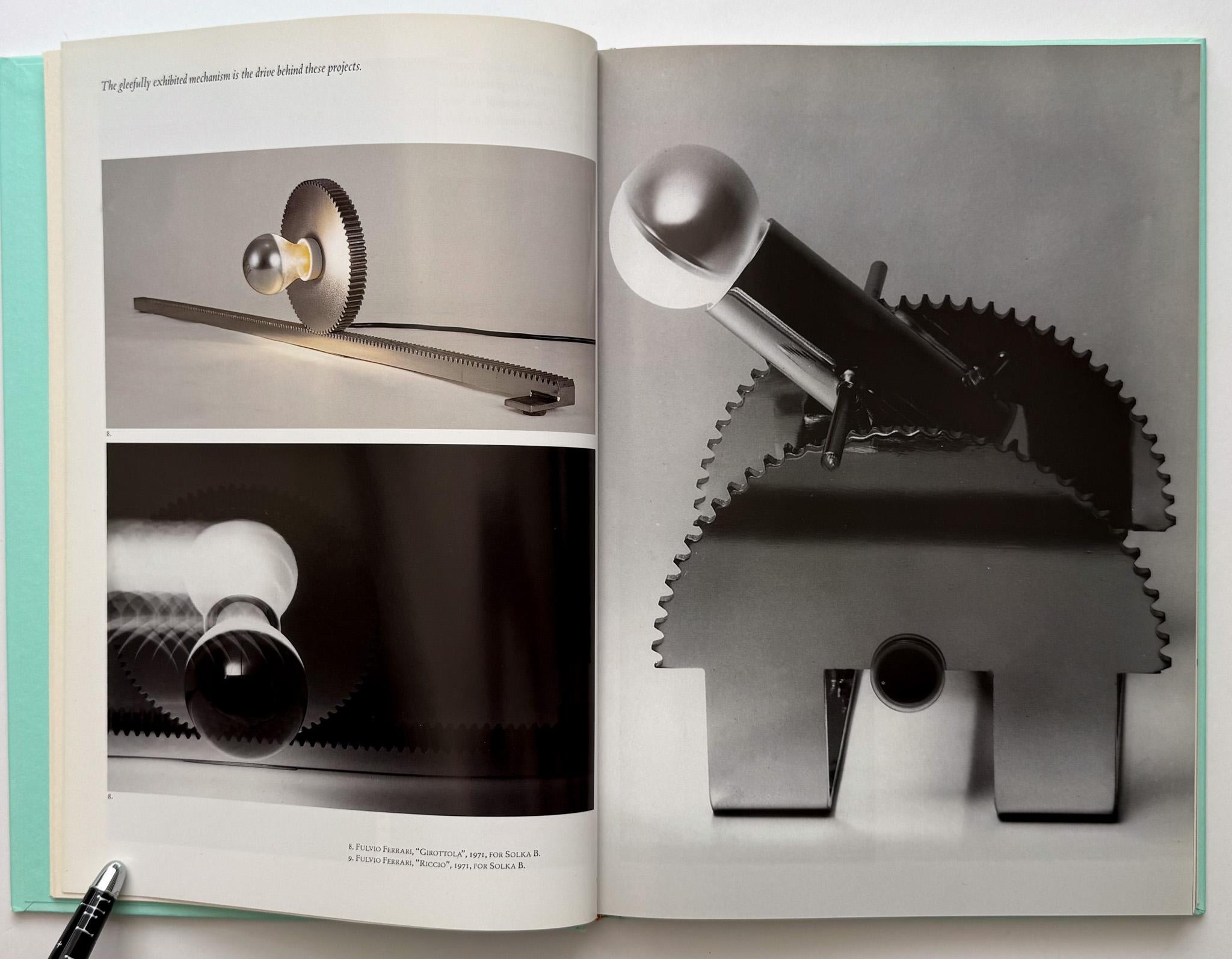 Light: Lámparas 1968-1973 Nuevo Diseño Italiano en Bueno estado para la venta en New York, NY