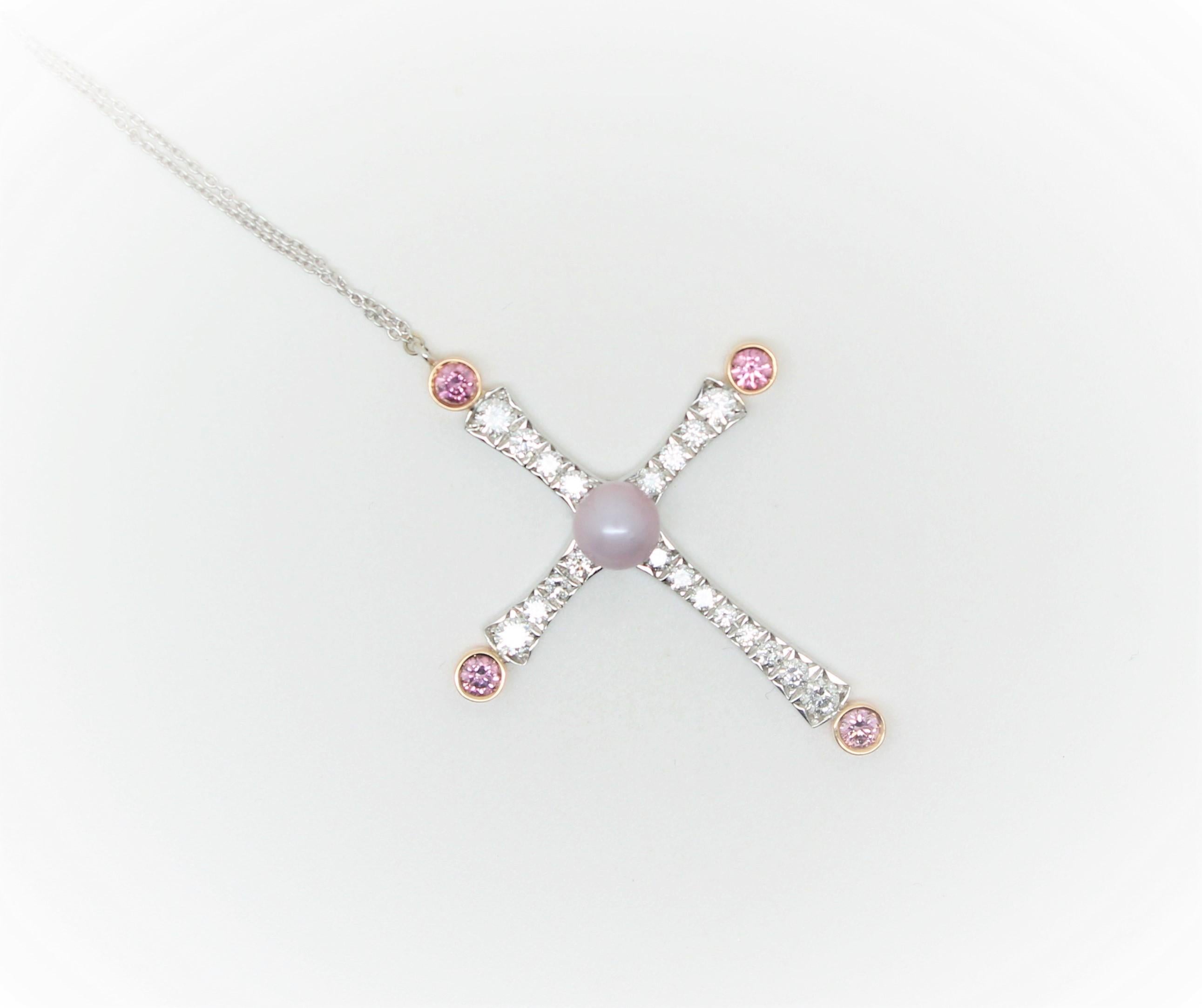 Contemporary Light Lilac Quahog Pearl with Pink and White Diamond Cross Pendant Necklace For Sale