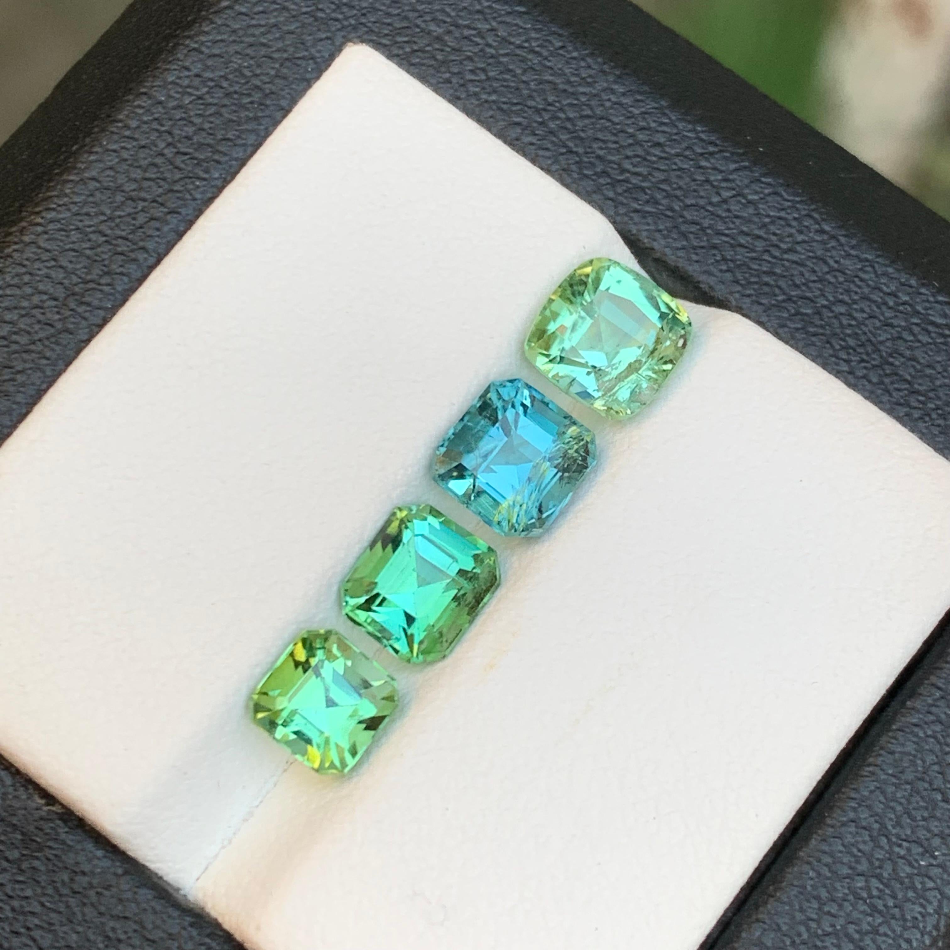 Light Mint Green & a Blue Natural Tourmaline Gemstones Lot 4.70 Ct for Jewelry For Sale 2