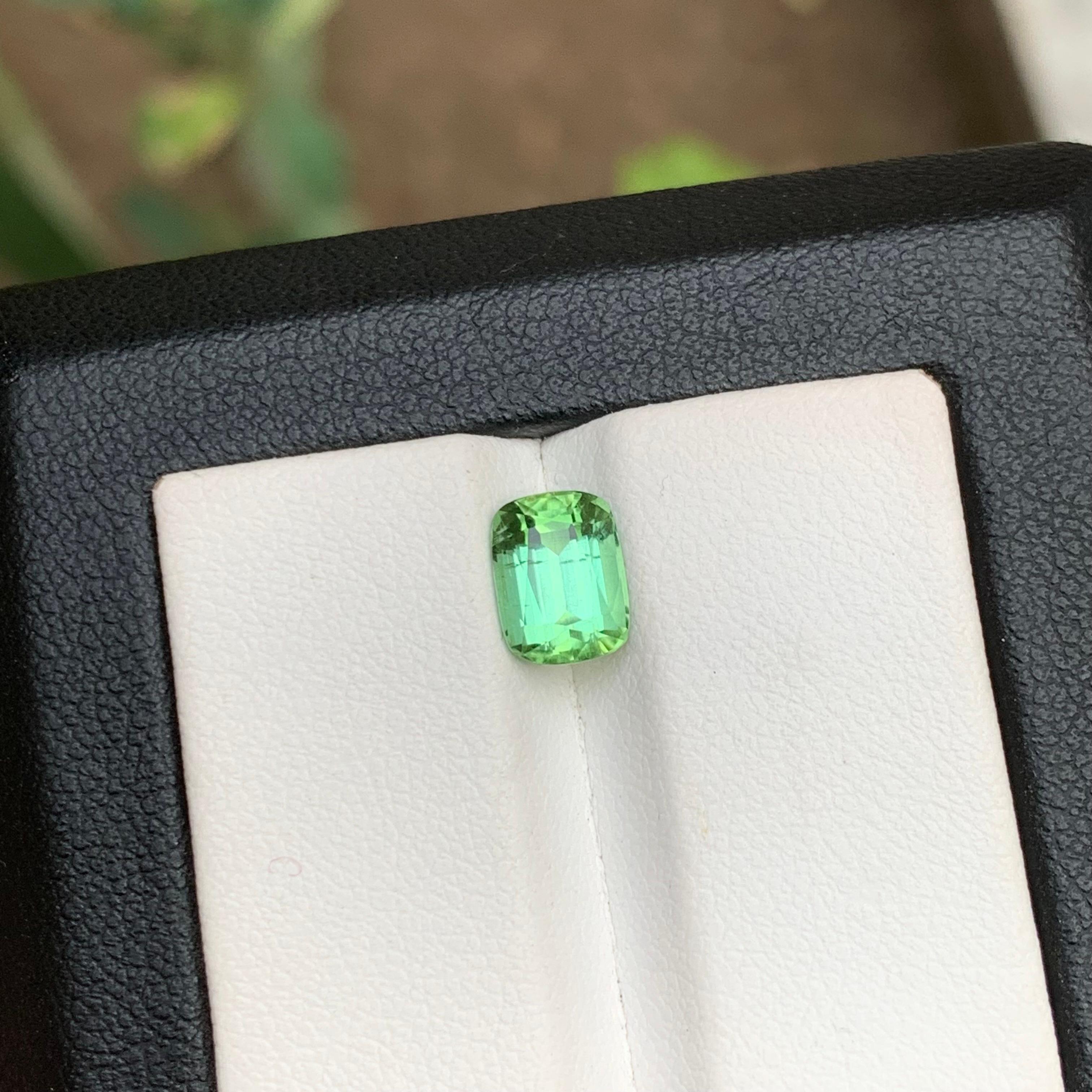 Light Mint Green Natural Tourmaline Ring Loose Gemstone 1.60Ct Cushion Cut-Jewel For Sale 5