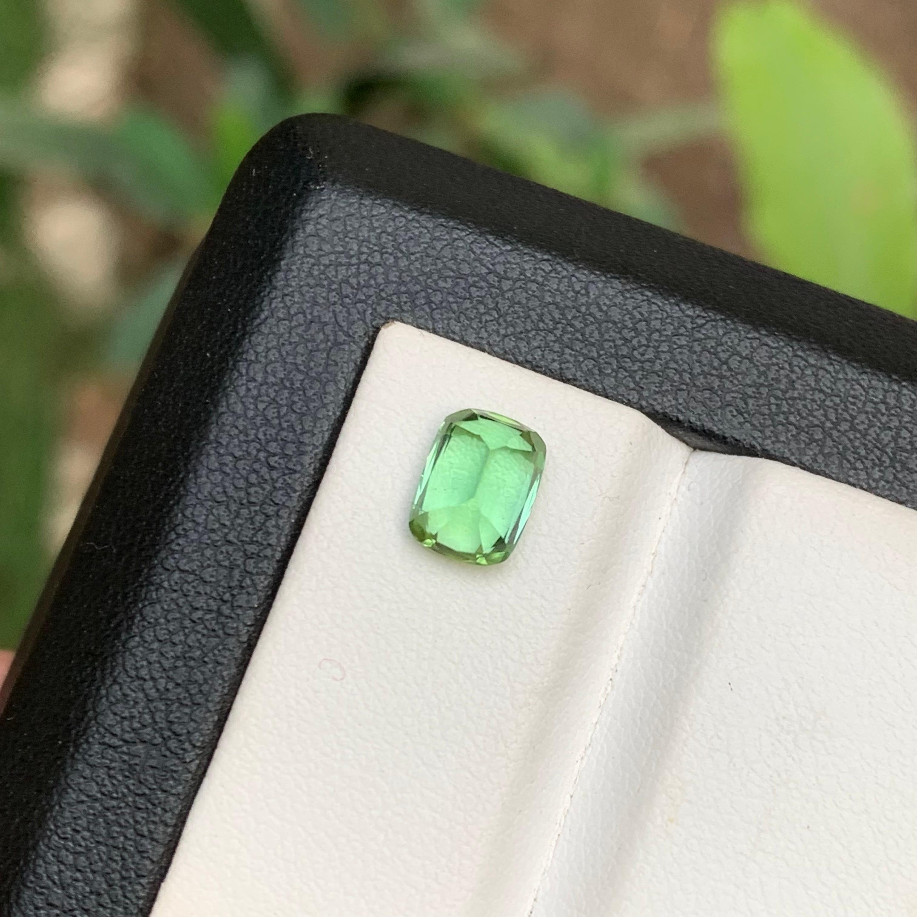 Women's or Men's Light Mint Green Natural Tourmaline Ring Loose Gemstone 1.60Ct Cushion Cut-Jewel For Sale