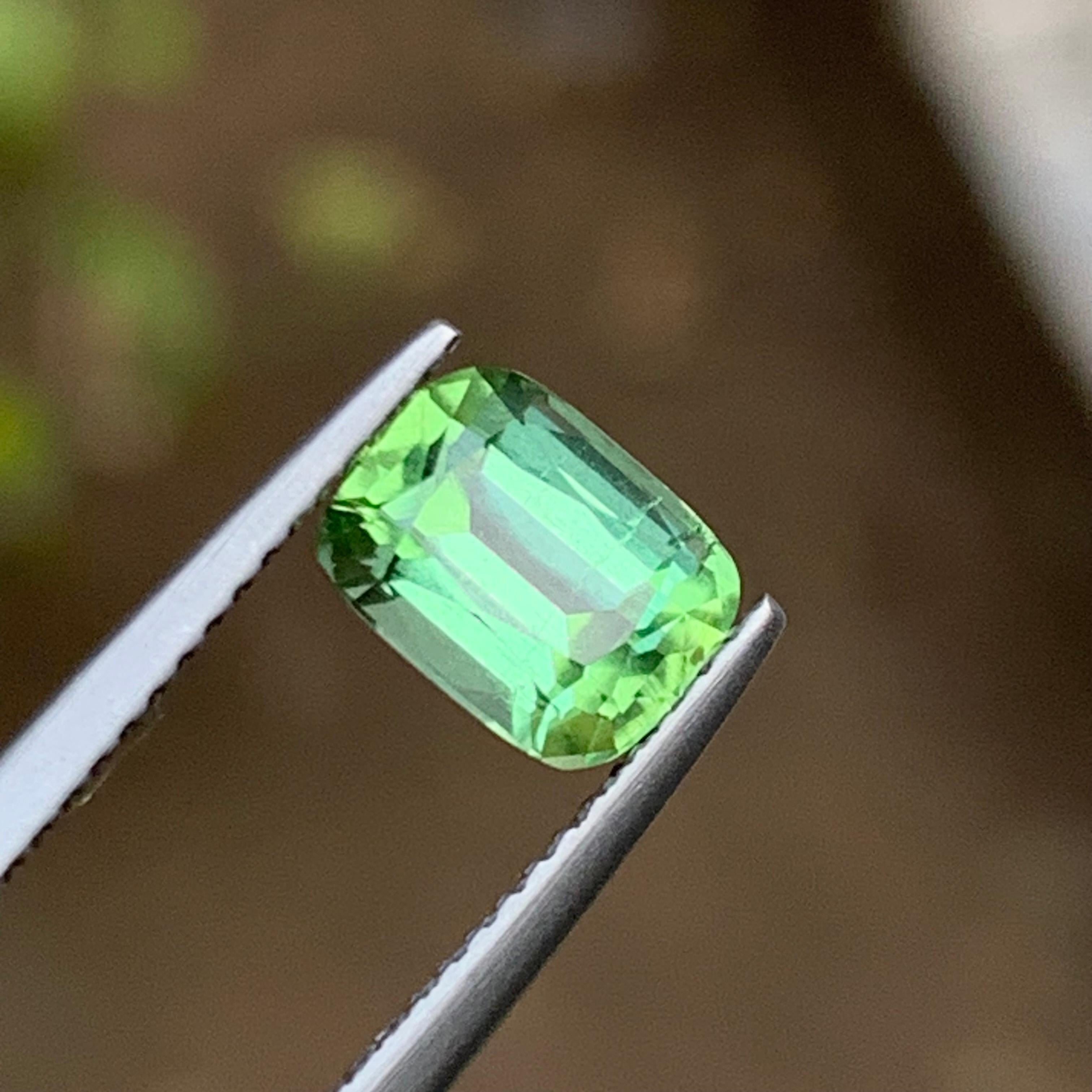 Light Mint Green Natural Tourmaline Ring Loose Gemstone 1.60Ct Cushion Cut-Jewel For Sale 1
