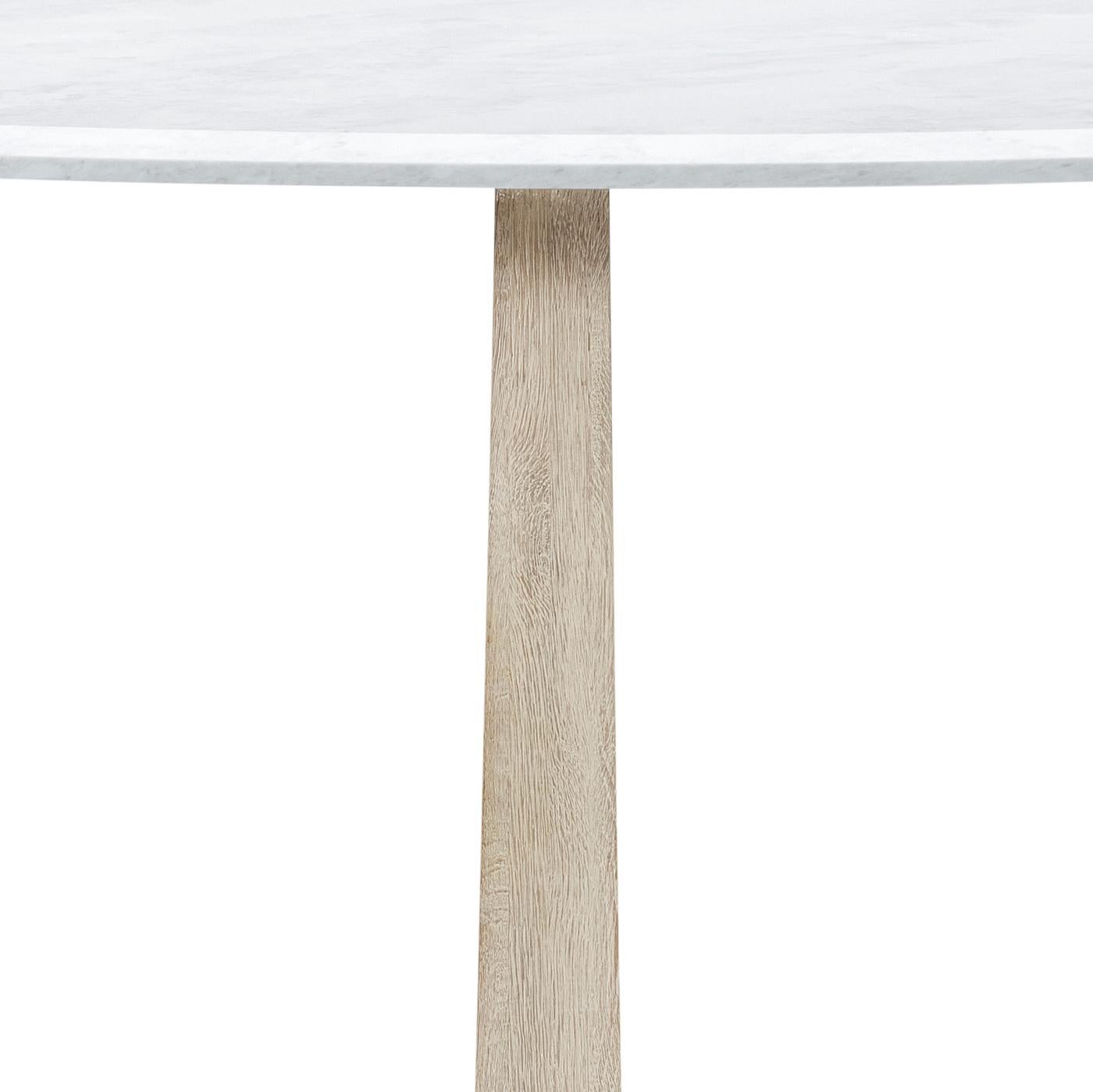 Light Oak and Quartz Round Dining Table In New Condition For Sale In Westwood, NJ