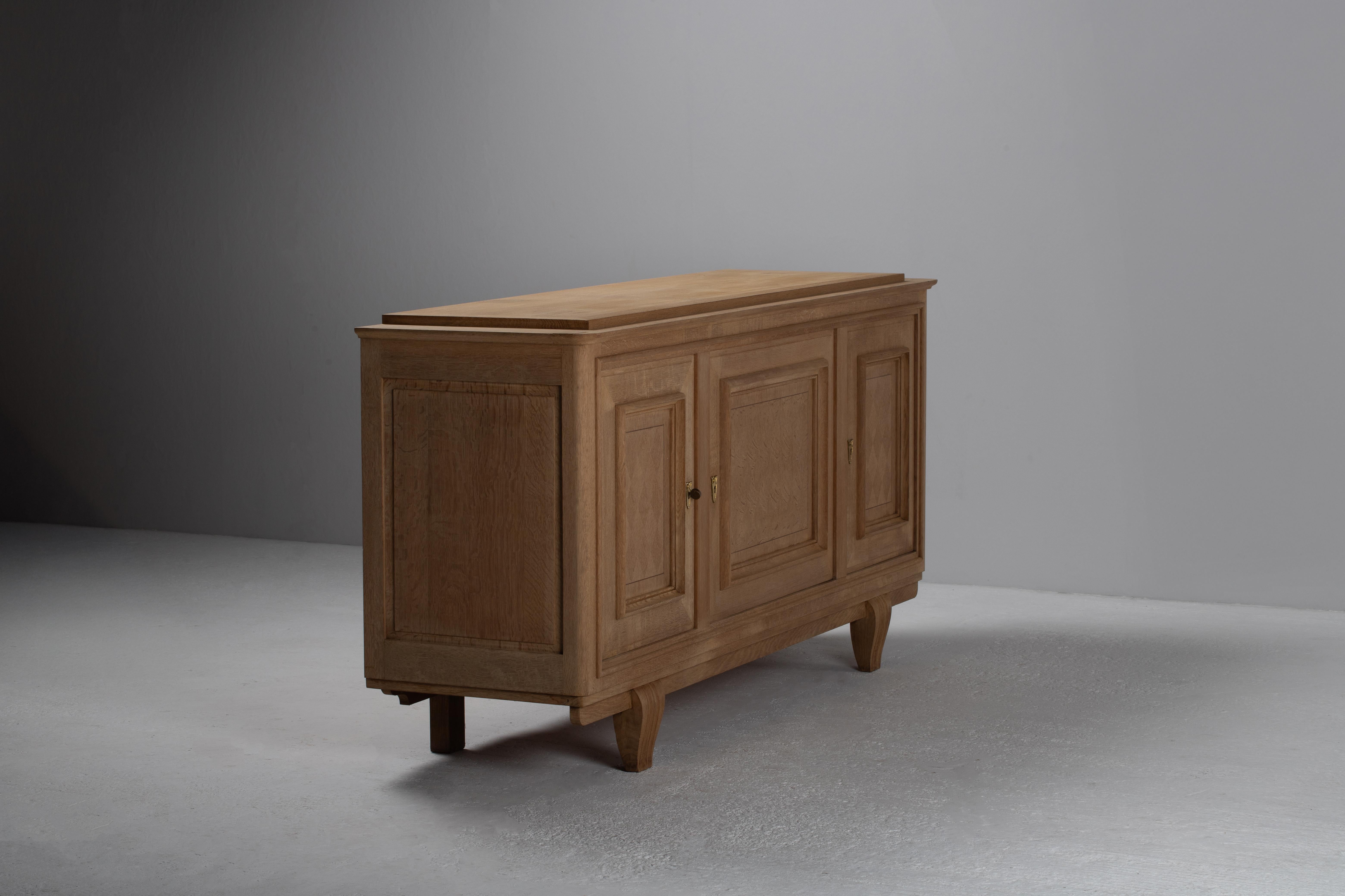 Light Oak Buffet, France, 1950s (Französisch) im Angebot