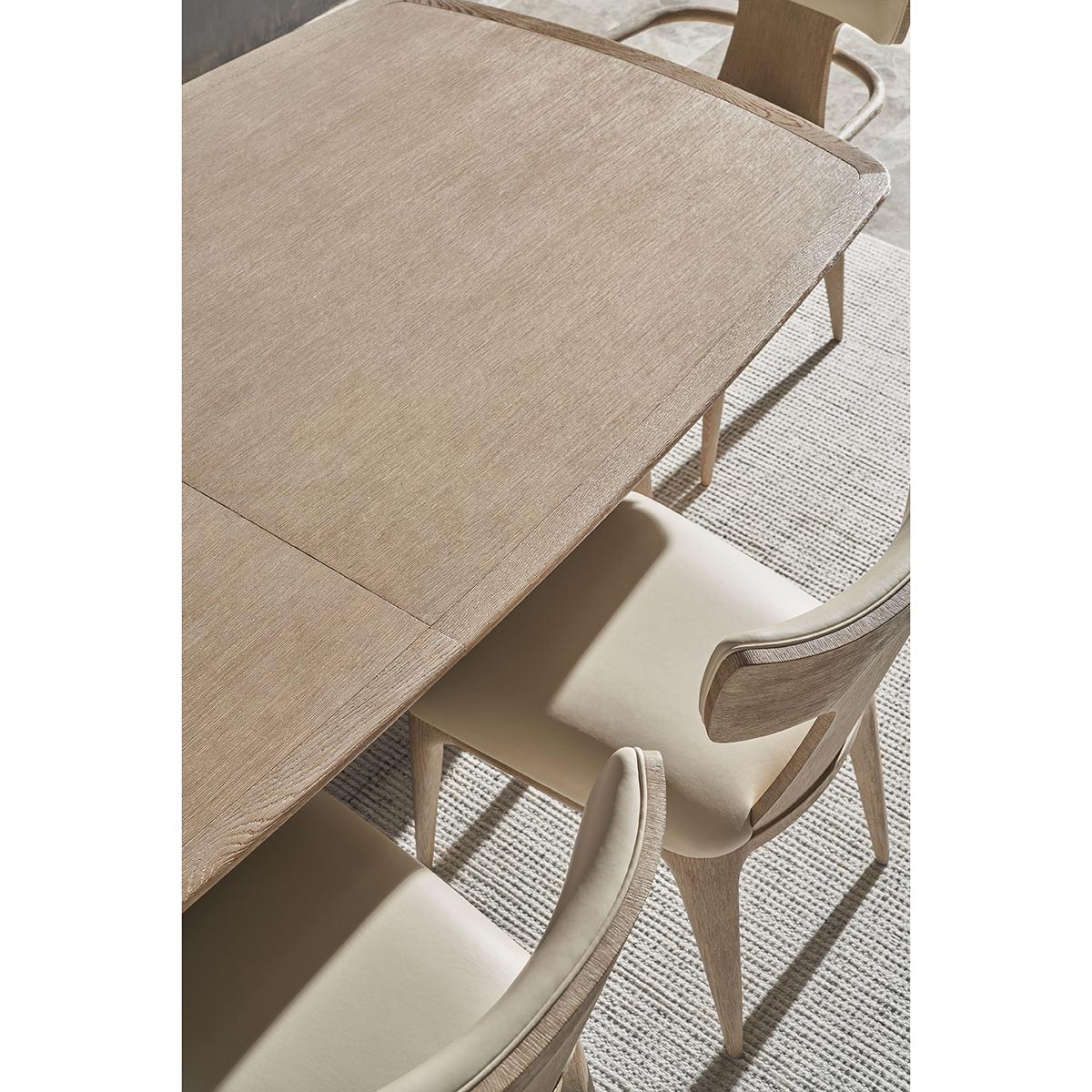 Mesa de comedor de mediados de siglo en roble claro Vietnamita en venta