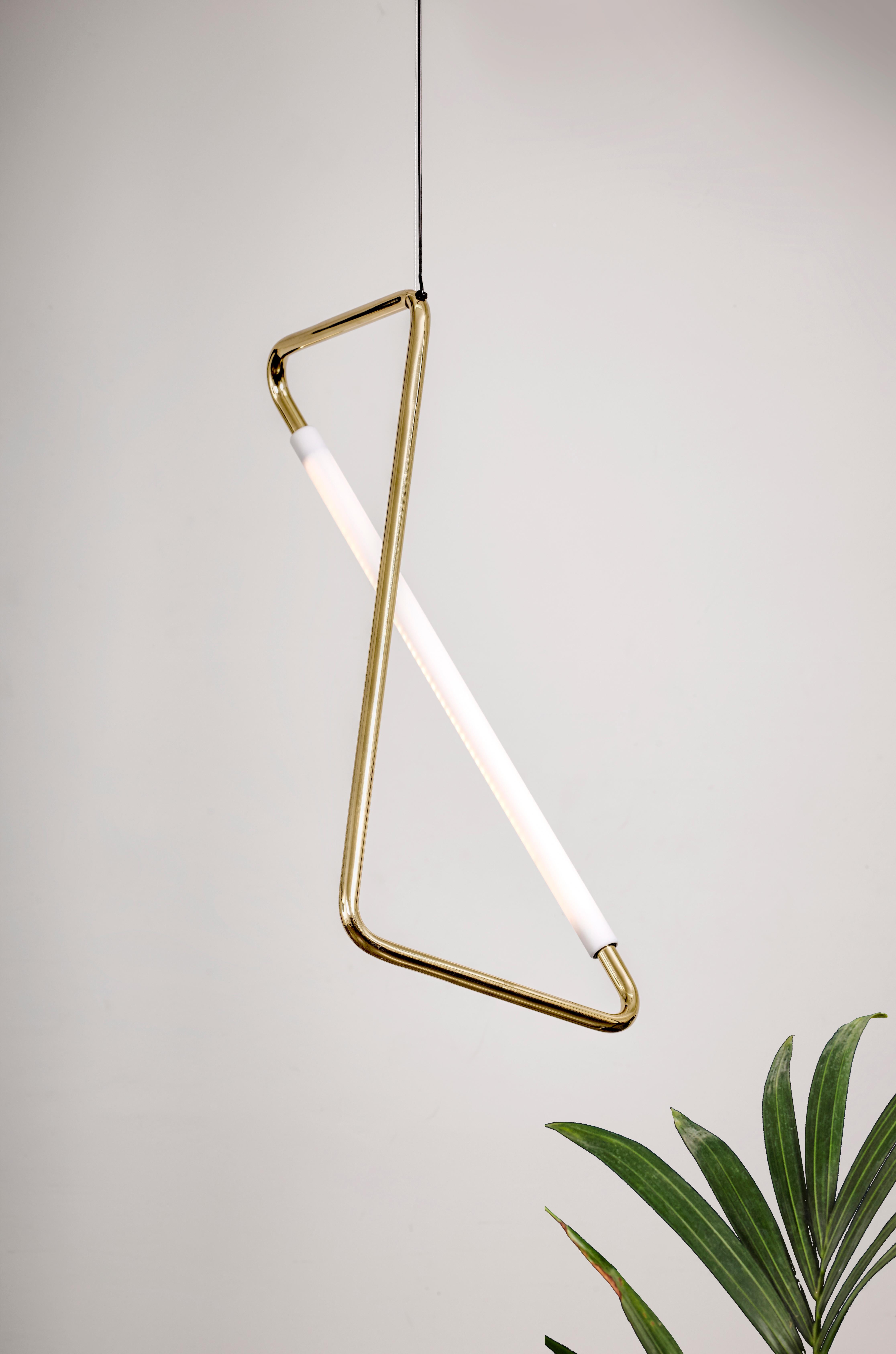 Light Object 001_ finitura ottone naturale in vendita 2