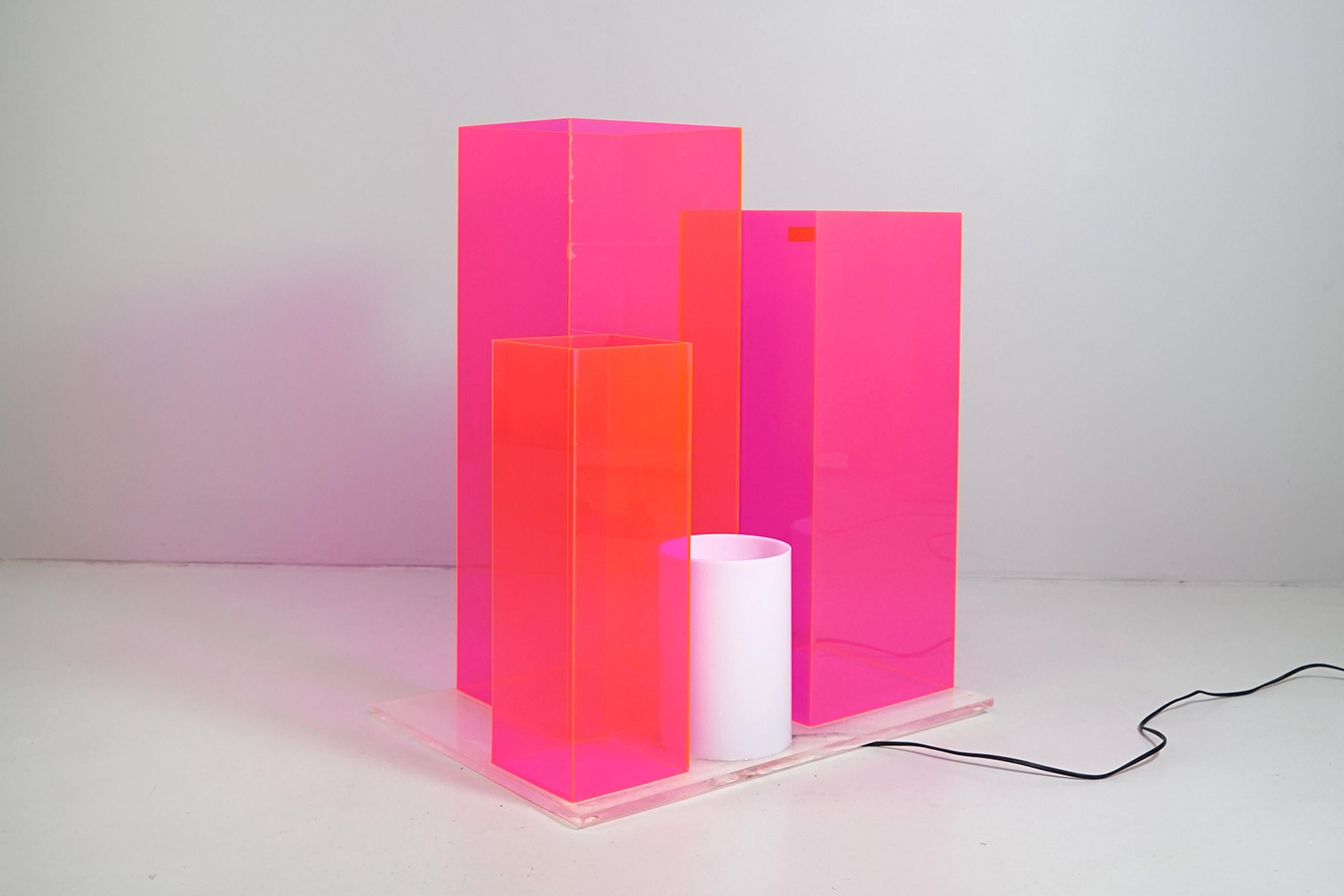 Metà XX secolo Objects for Objects dello Studio Rossi Molinari, TOTEM, 1969 in vendita