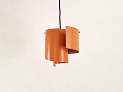 Lampada a sospensione o a soffitto a forma di vortice di colore arancione chiaro di Simon Henningsen per Lyfa