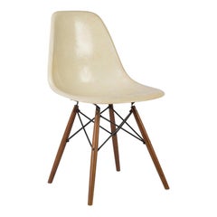 Light Parchment Herman Miller Eames DSW Side Shell Chair
