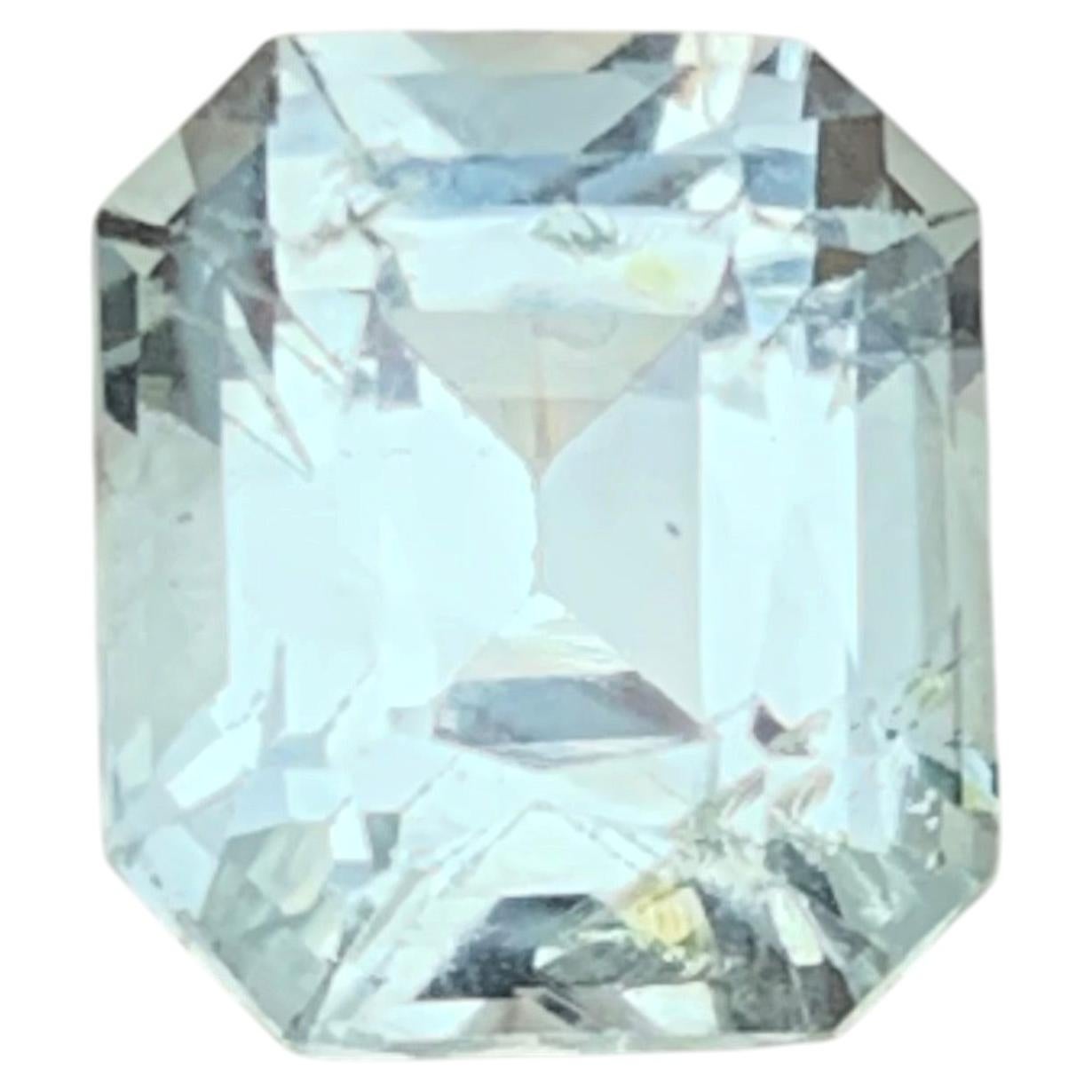 Light Pastel Blue Natural Aquamarine 3.33 Ct Octagon Cut Loose Gemstone for Ring For Sale