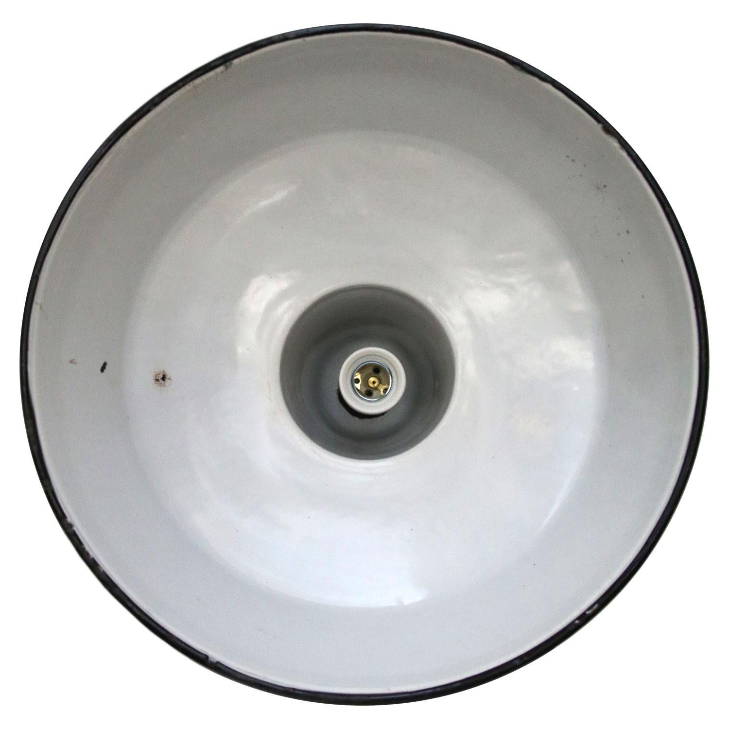 Petrol enamel industrial pendant. White interior.

Weight: 2.0 kg / 4.4 lb

Priced individual item. All lamps have been made suitable by international standards for incandescent light bulbs, energy-efficient and LED bulbs. E26/E27 bulb holders and