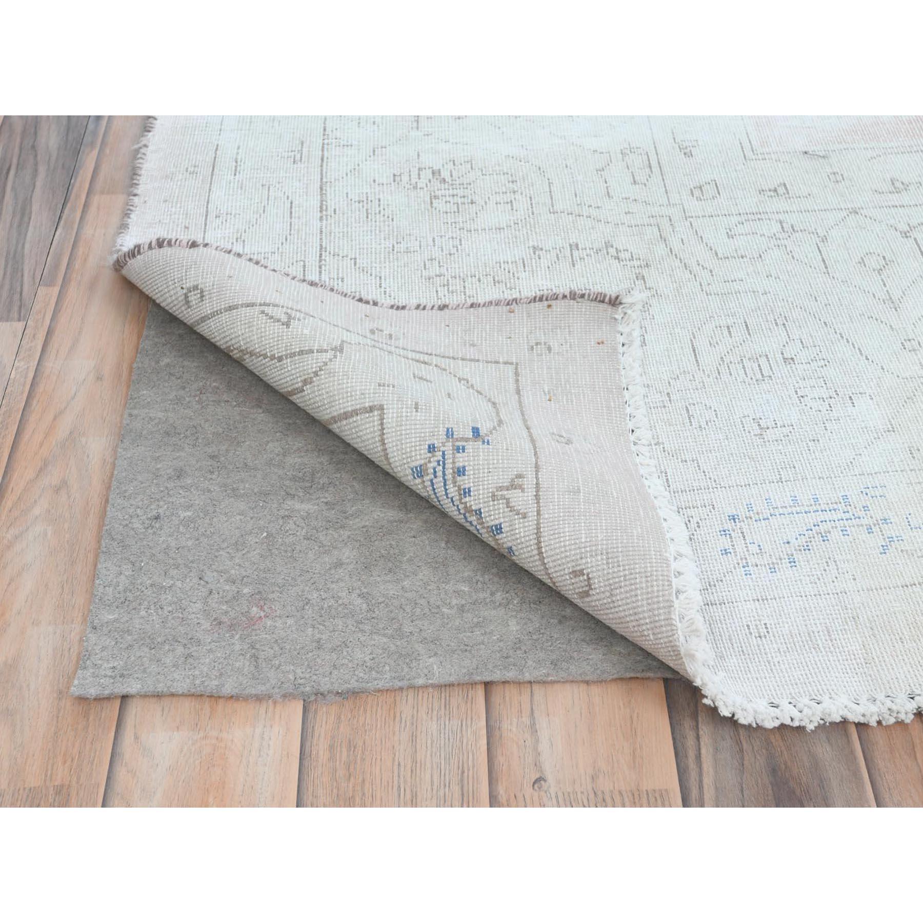 Light Pink Hand Knotted Distressed Look Vintage Persian Kerman Worn Wool Rug In Good Condition In Carlstadt, NJ