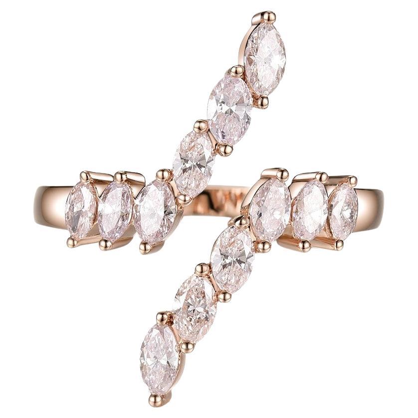 Élégante bague empilable en or rose 18 carats, sertie d'un Pink Diamond taille marquise