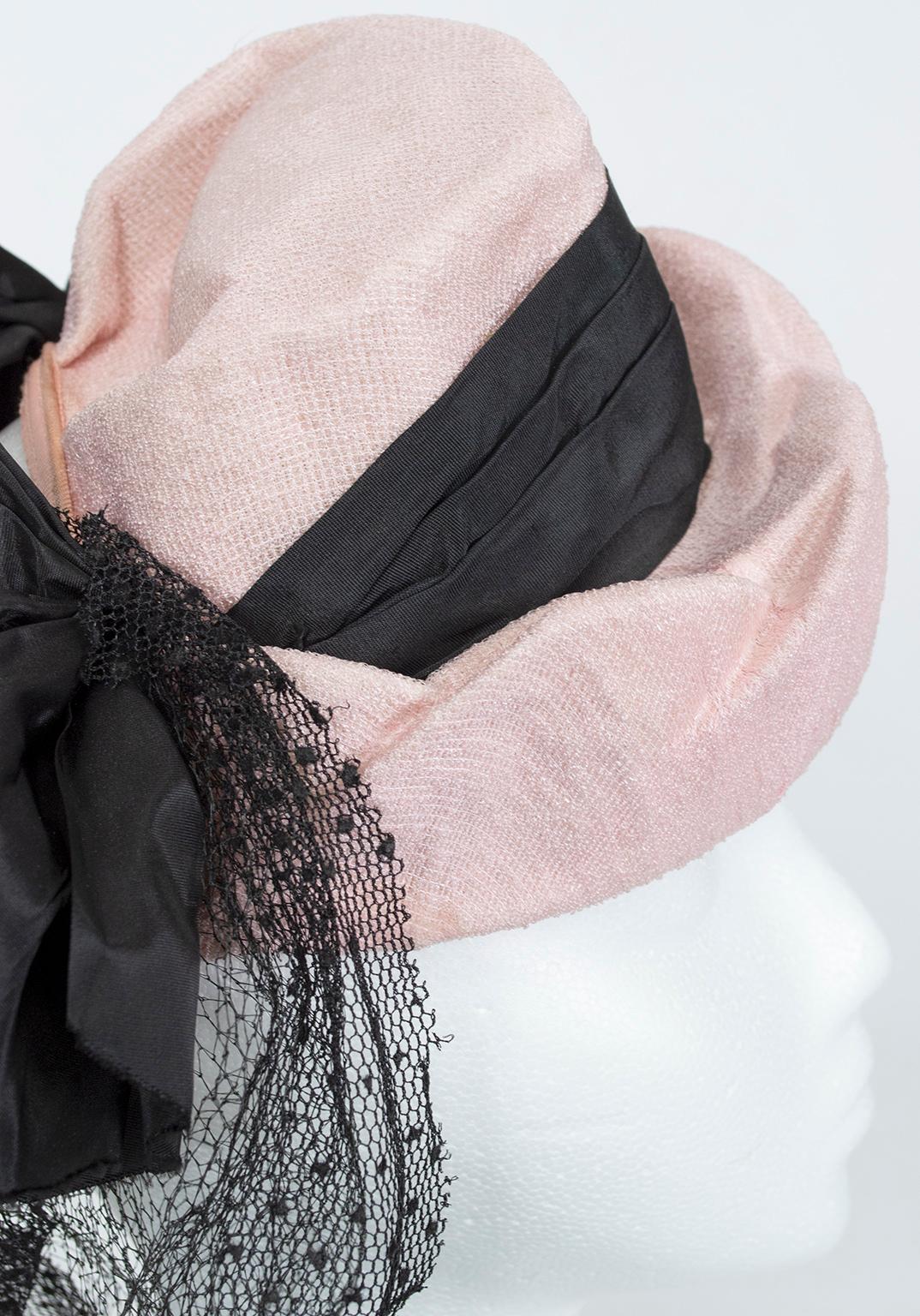 Women's Light Pink Miniature Tilted Top Hat with Trailing Black Veil – O/S, 1930s