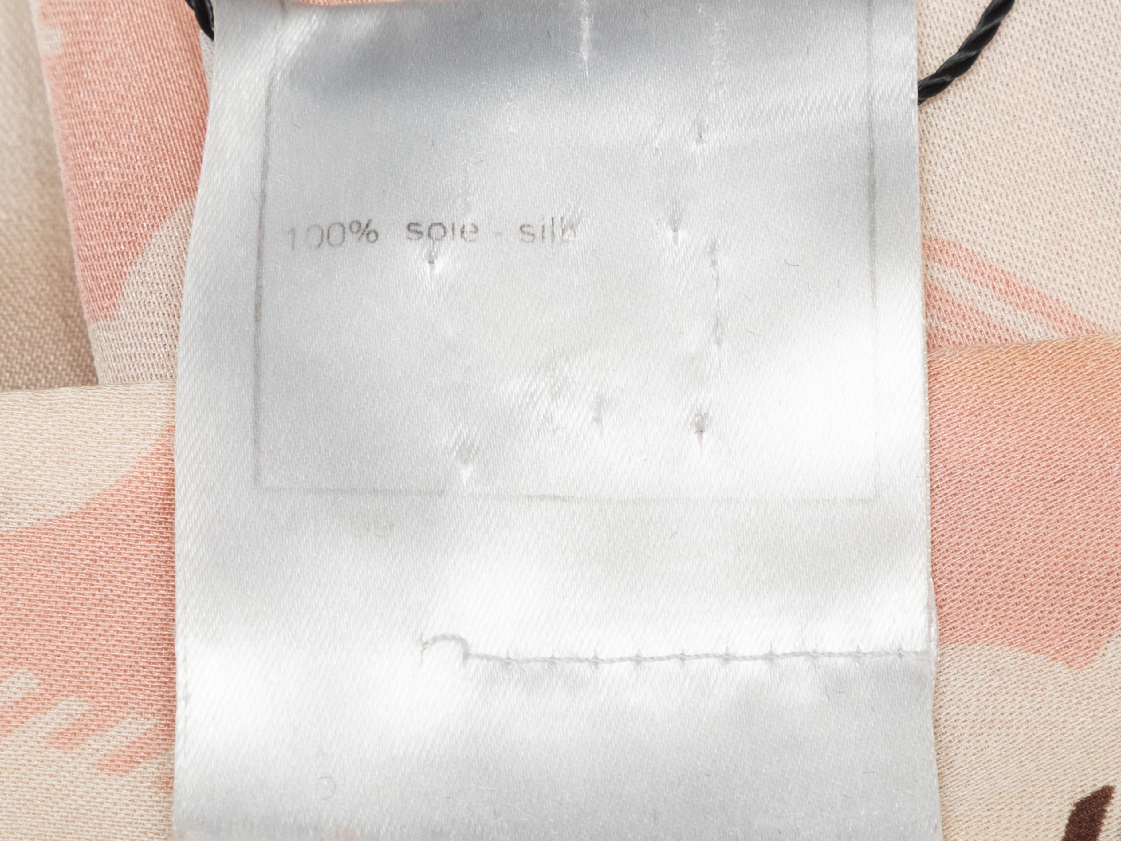 Hellrosa & Multicolor Chanel Seidenbluse mit Blumendruck Größe FR 36 im Angebot 2