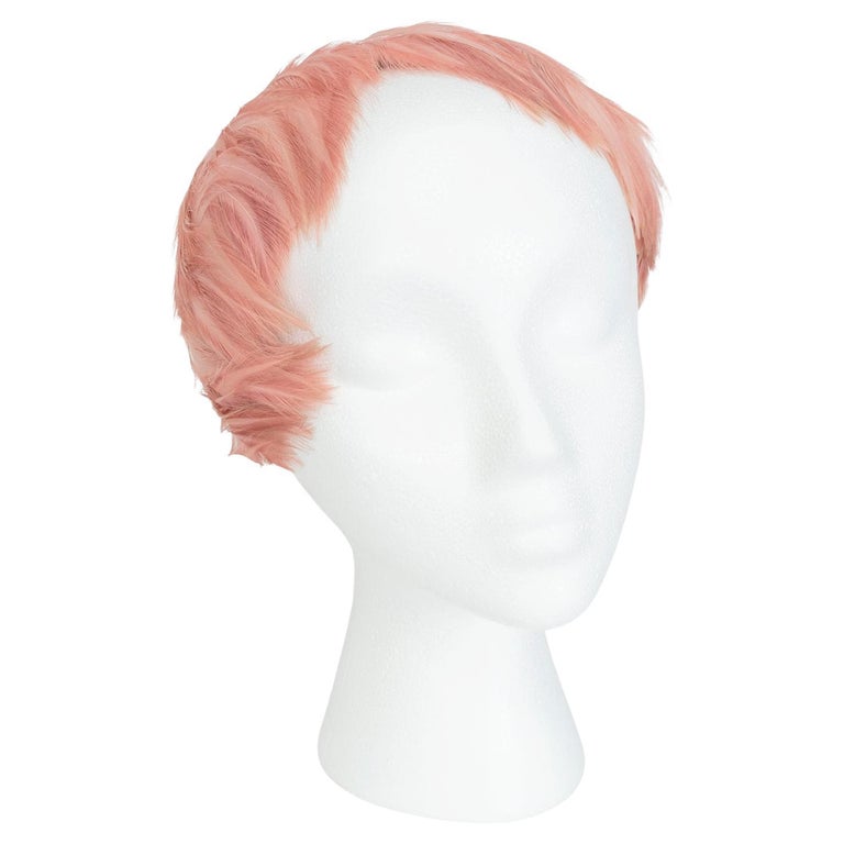 Light Pink Ostrich Feather Pixie Wig Casque Skullcap Headpiece – S-M, 1950s For Sale