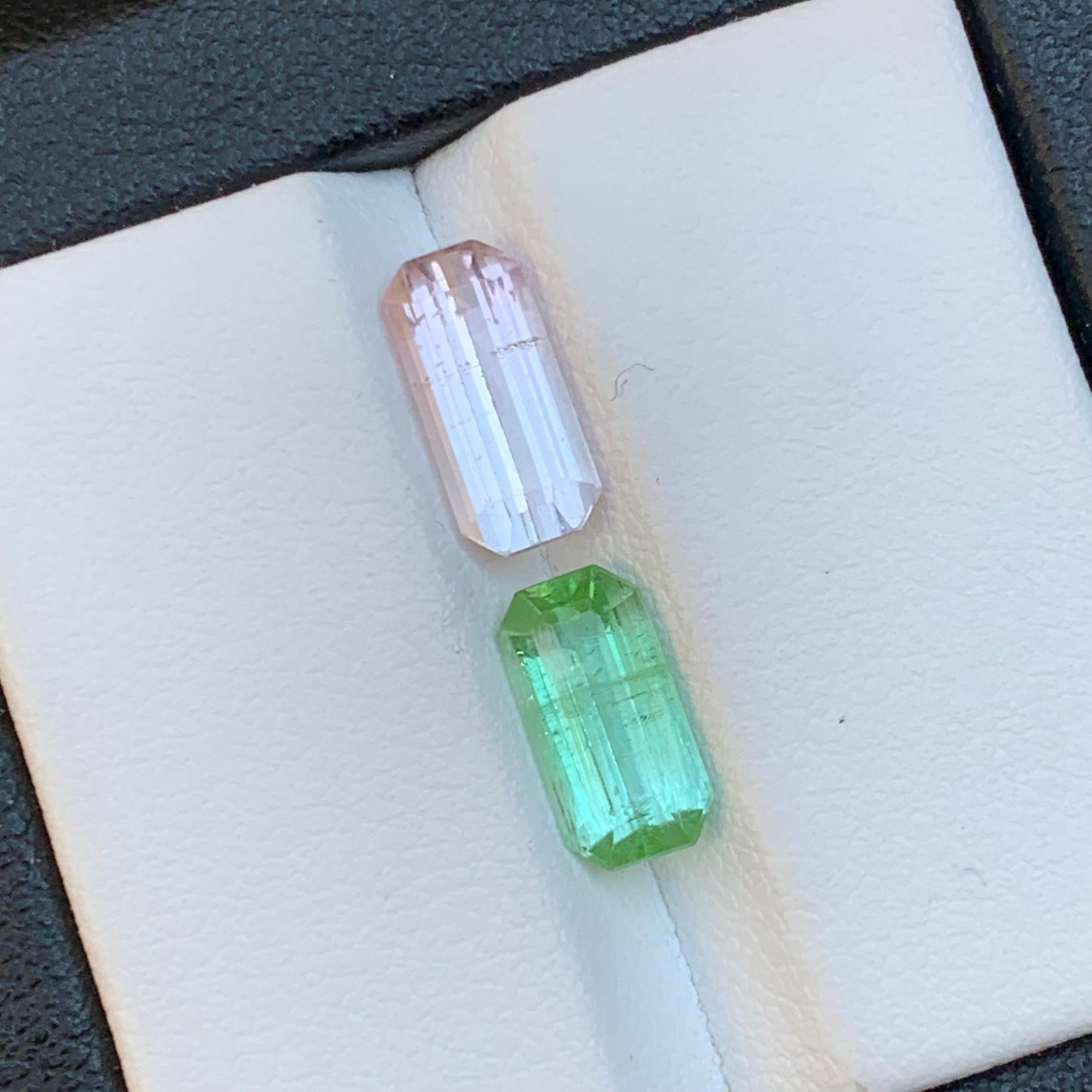 Contemporain Pierres précieuses non serties, tourmaline naturelle rose clair et vert vif taille émeraude de 3,45 carats en vente