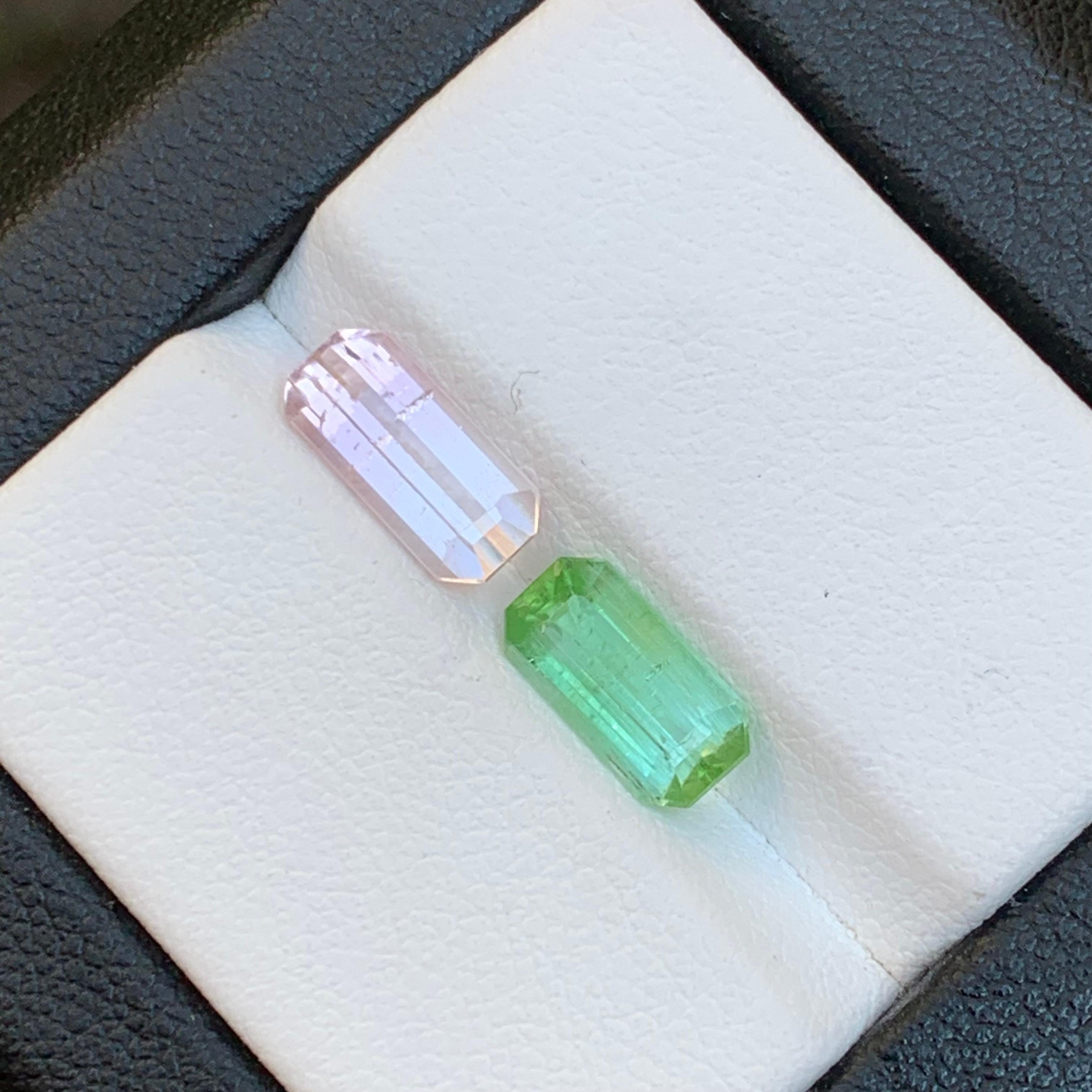 Pierres précieuses non serties, tourmaline naturelle rose clair et vert vif taille émeraude de 3,45 carats en vente 1