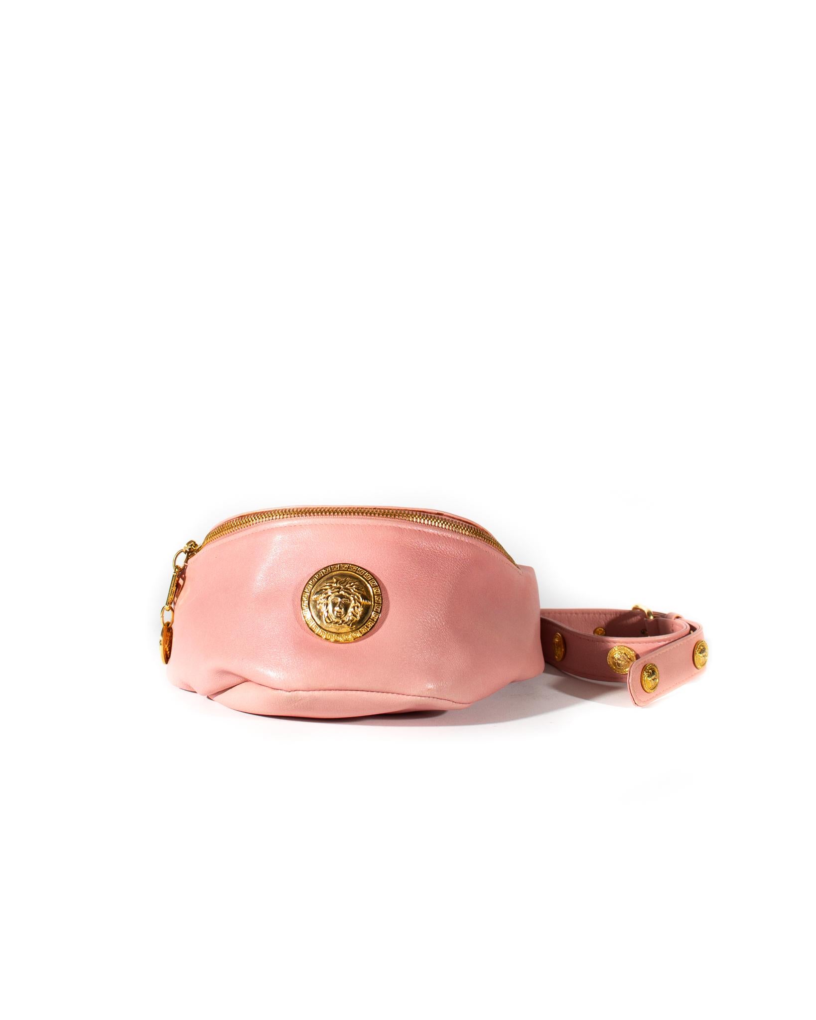 Gianni Versace Couture Light Pink Vintage Fanny Pack Medusa Bum Bag For  Sale at 1stDibs