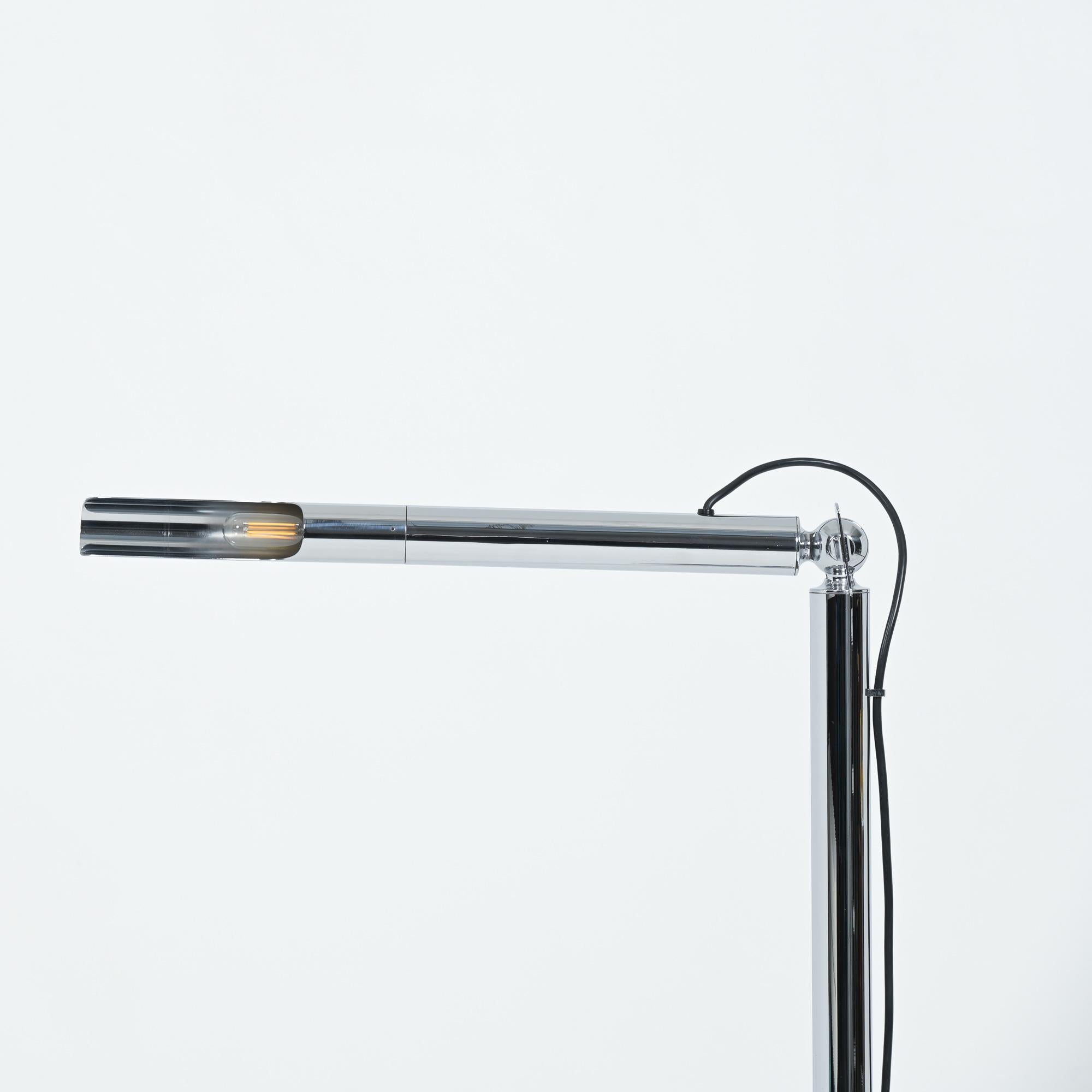 Light Pole Floor Lamp by Ingo Maurer for M Design For Sale 2