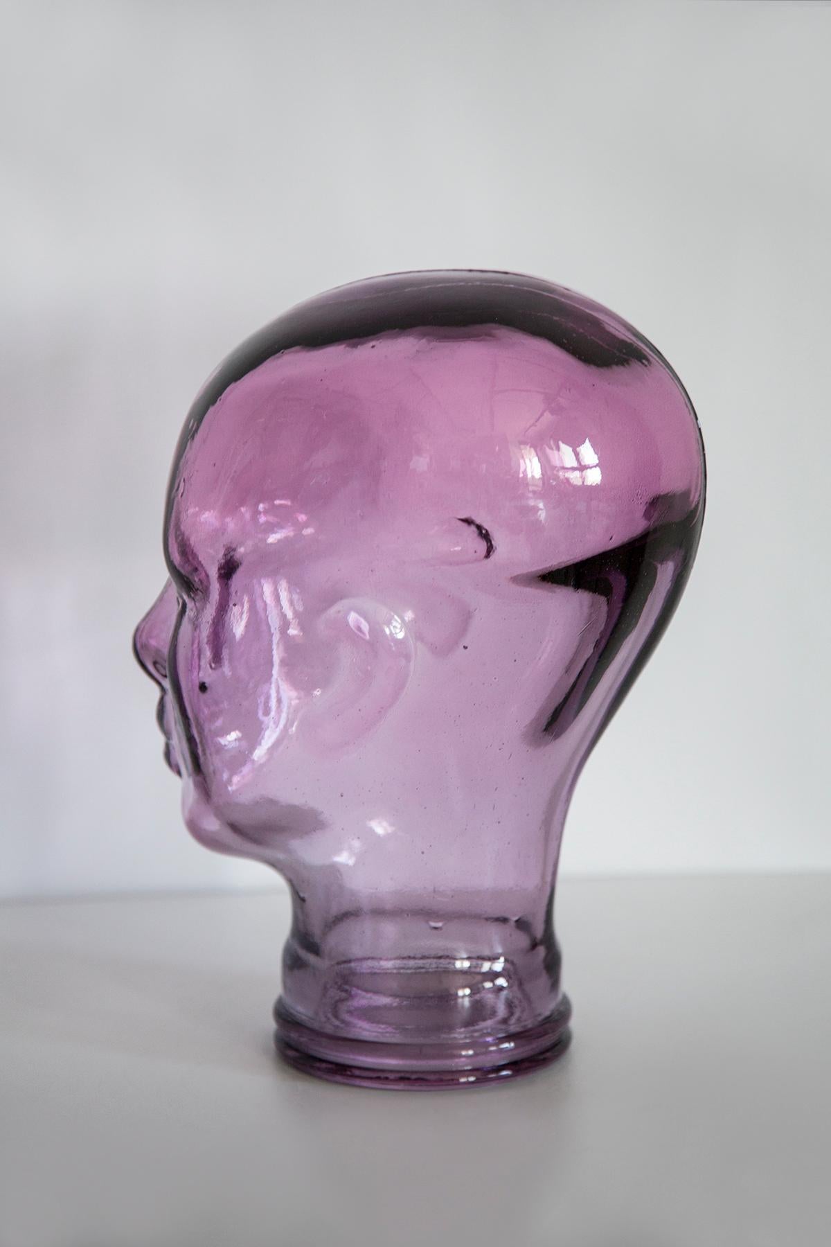 Sculpture de tête de mannequin décorative en verre violet clair, 1970, Allemagne Bon état - En vente à 05-080 Hornowek, PL