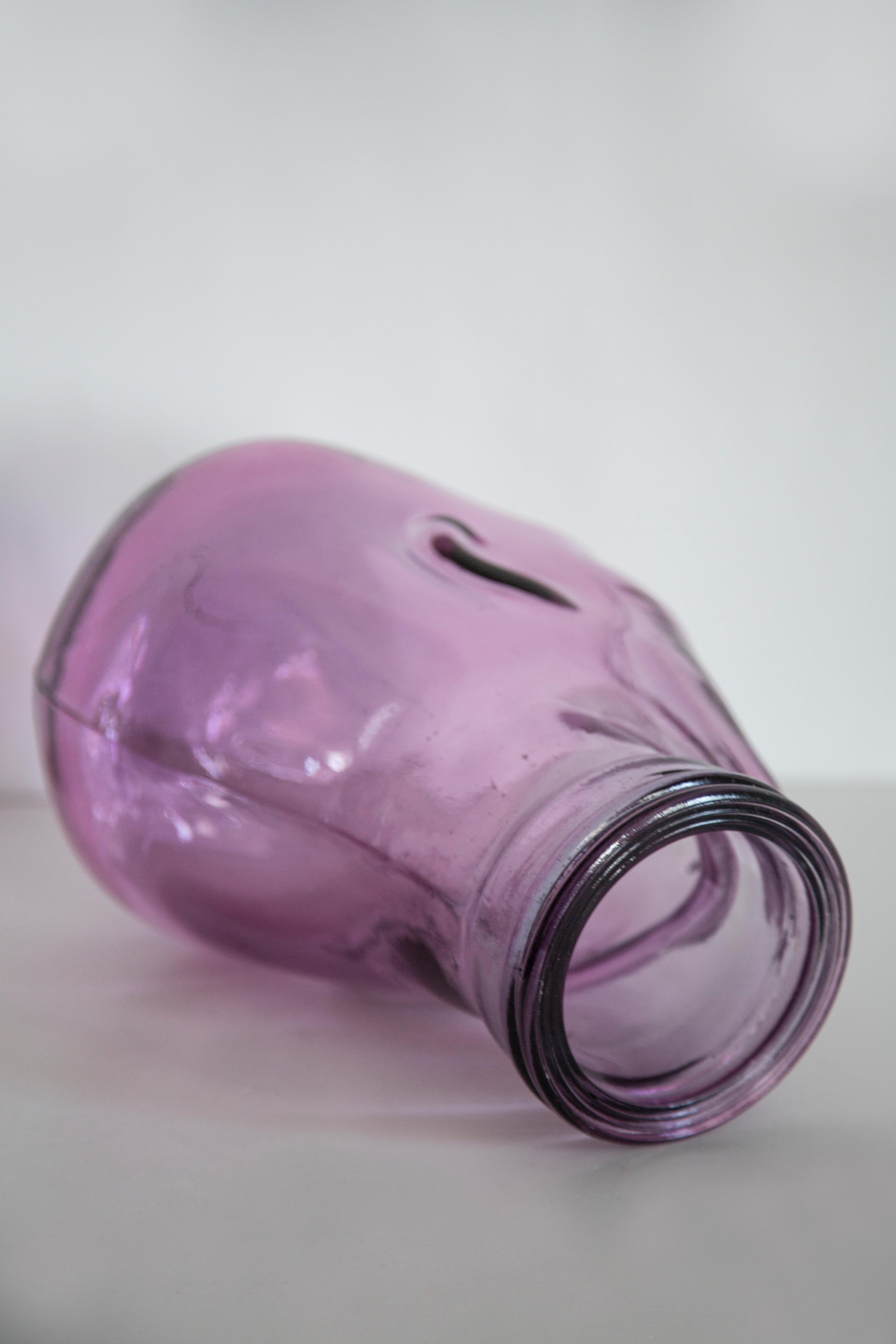 Verre Sculpture de tête de mannequin décorative en verre violet clair, 1970, Allemagne en vente