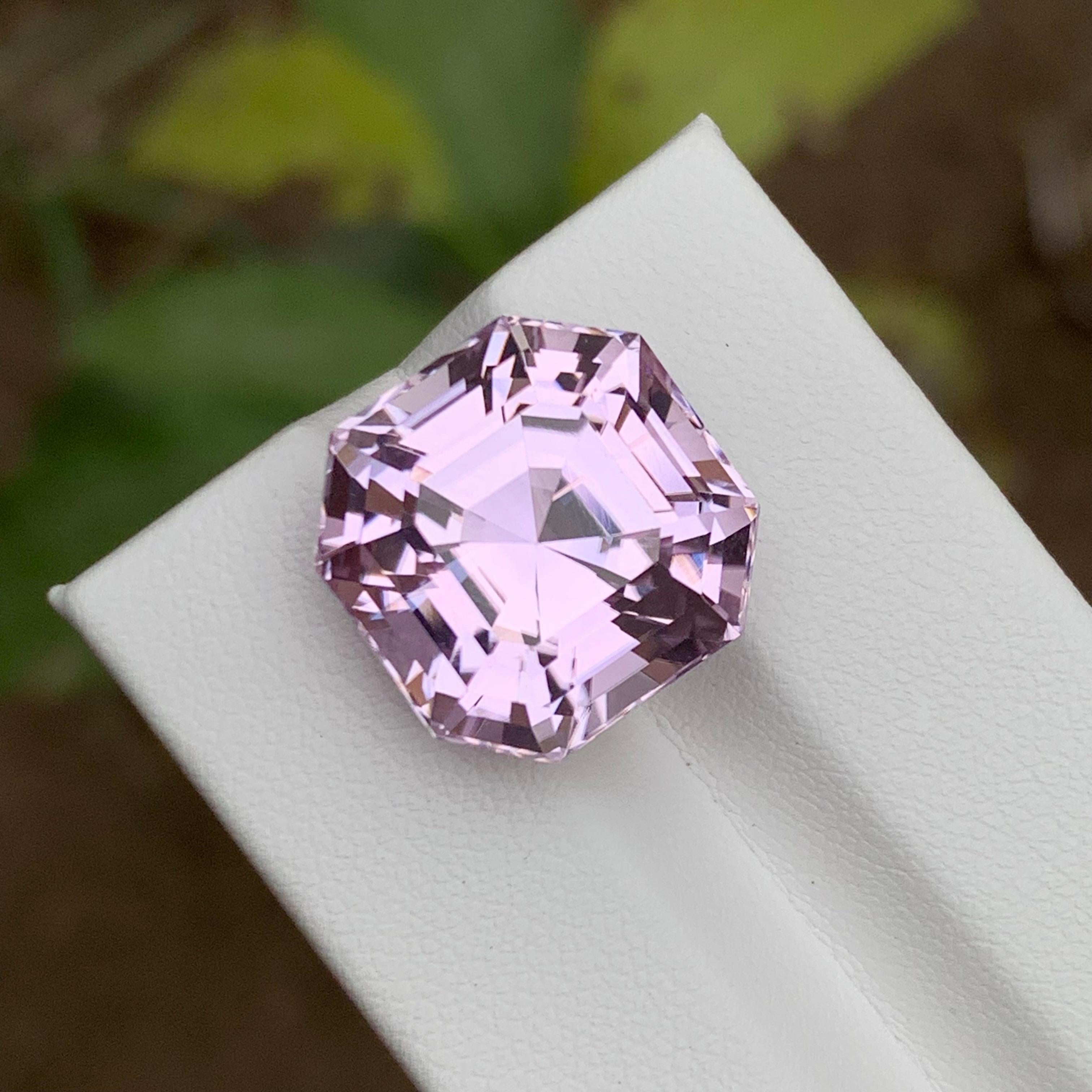Light Purplish Pink Natural Kunzite Gemstone, 21.55 Ct Asscher Cut for Pendant  For Sale 2