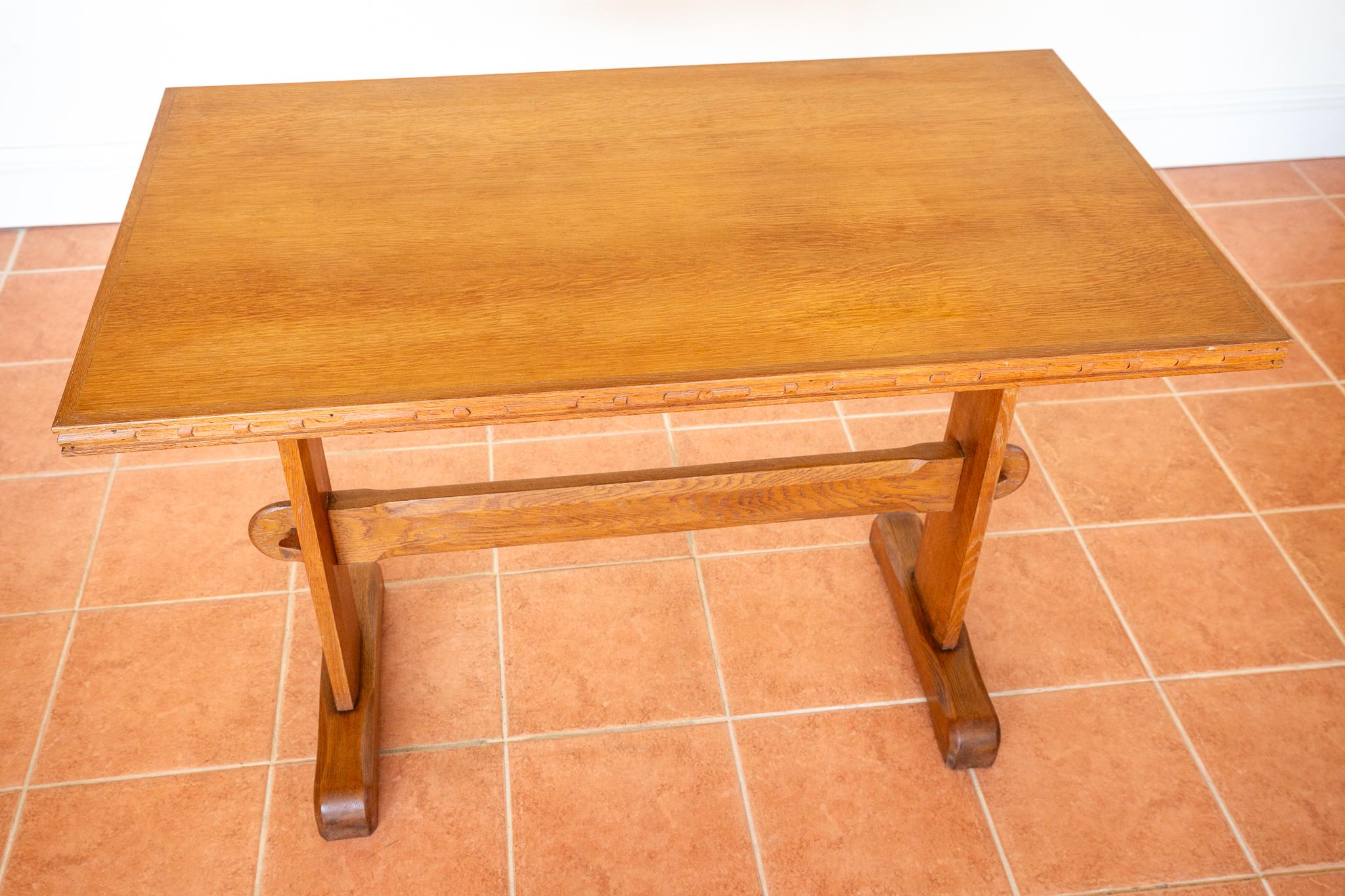 Light Red Oak Refectory Trestle Table Cotswold School Arts And Crafts Rustic MCM im Angebot 2