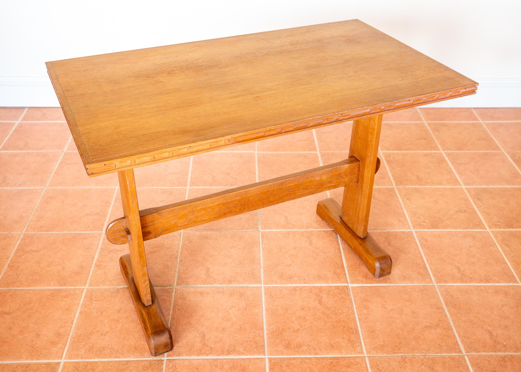 Light Red Oak Refectory Trestle Table Cotswold School Arts And Crafts Rustic MCM im Angebot 9