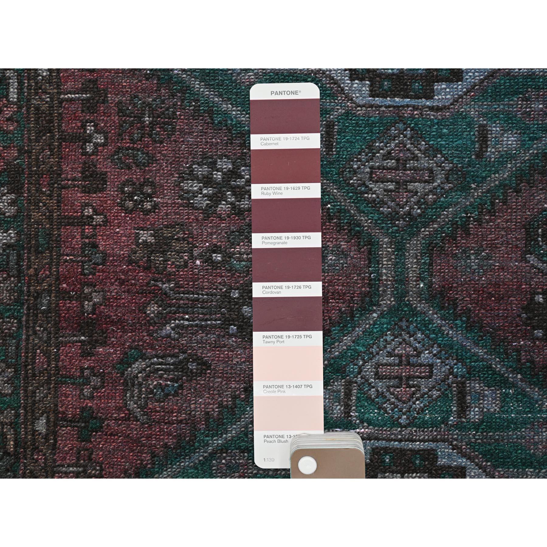 Handgeknüpfter persischer Hamadan-Daunenteppich aus reiner Wolle in Hellrot, überzogen, Vintage (Persisch) im Angebot