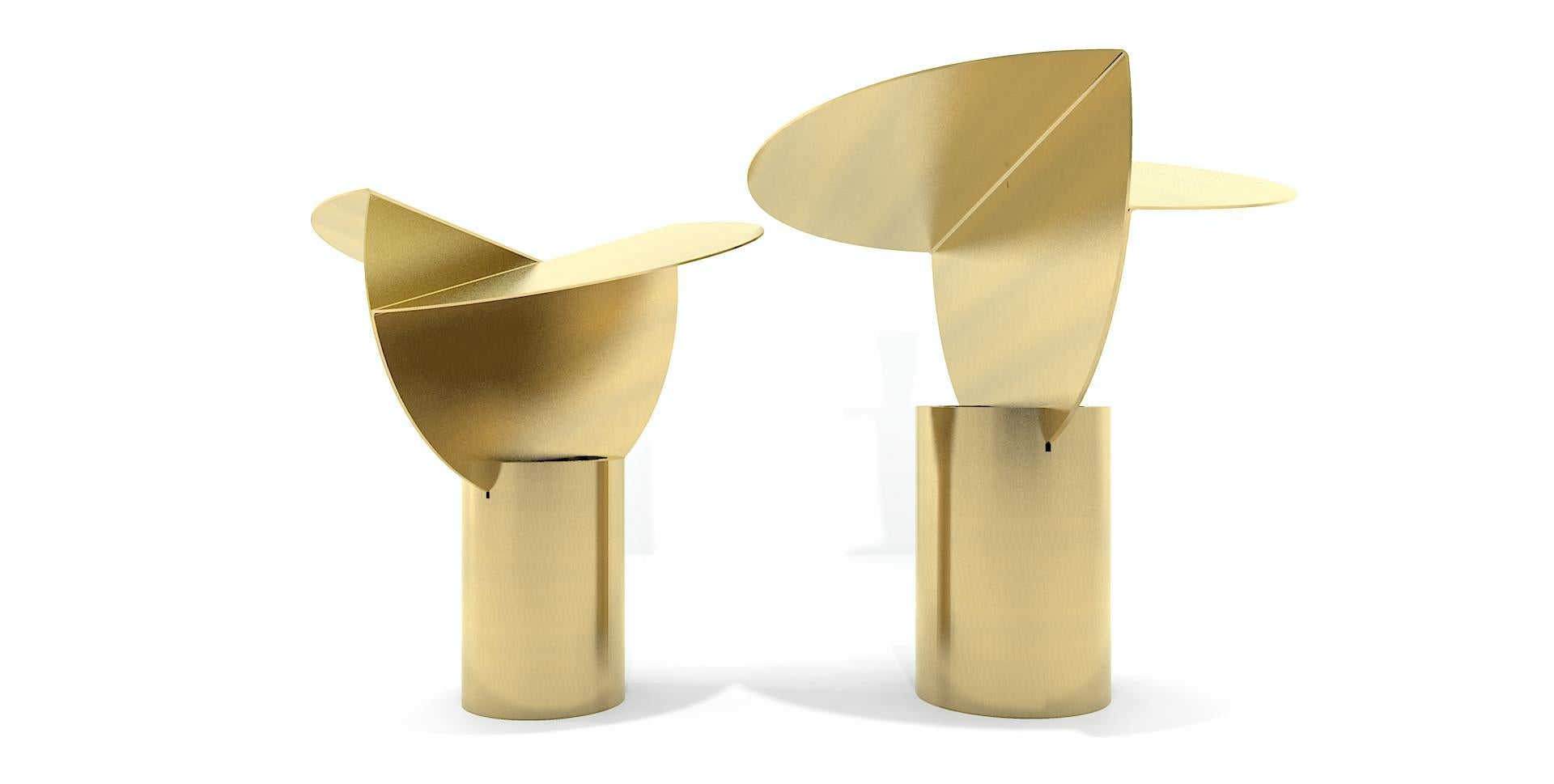 Escultura Light Ala Big Gold/Gold diseñada en 1969 mediados del siglo XX en venta