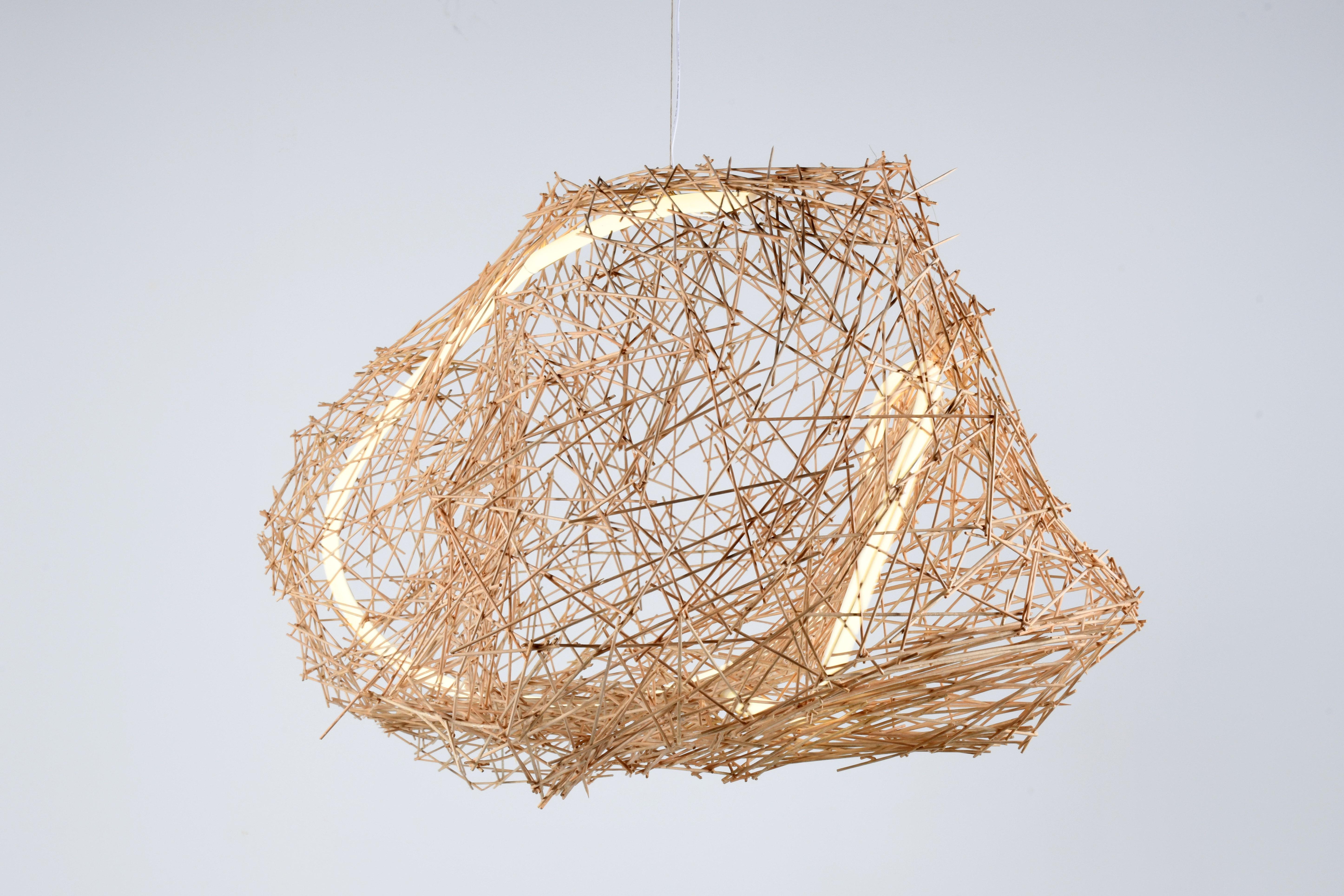 Lichtskulptur zum Aufhängen Contemporary Kreation Einzelstück von einem französischen Künstler im Zustand „Neu“ im Angebot in SAINT-YRIEIX-SUR-CHARENTE, FR