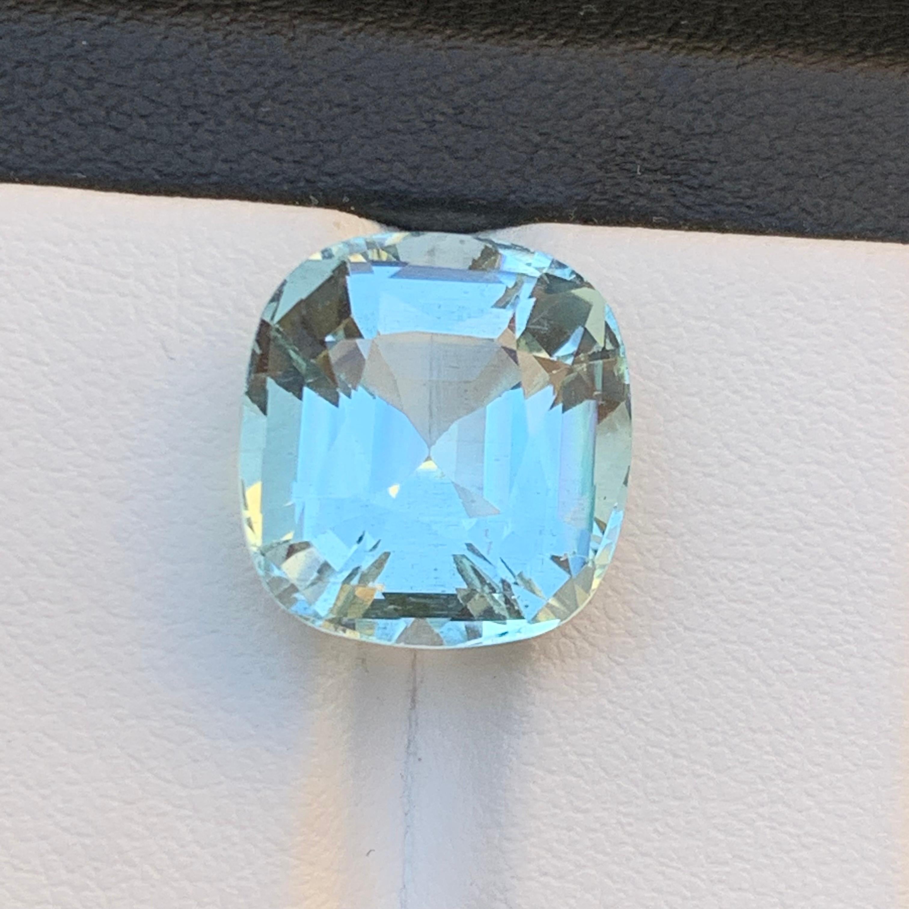 Light Seafoam Natural Aquamarine Ring Pendant Loose Gemstone 9.90 Ct Cushion Cut For Sale 6