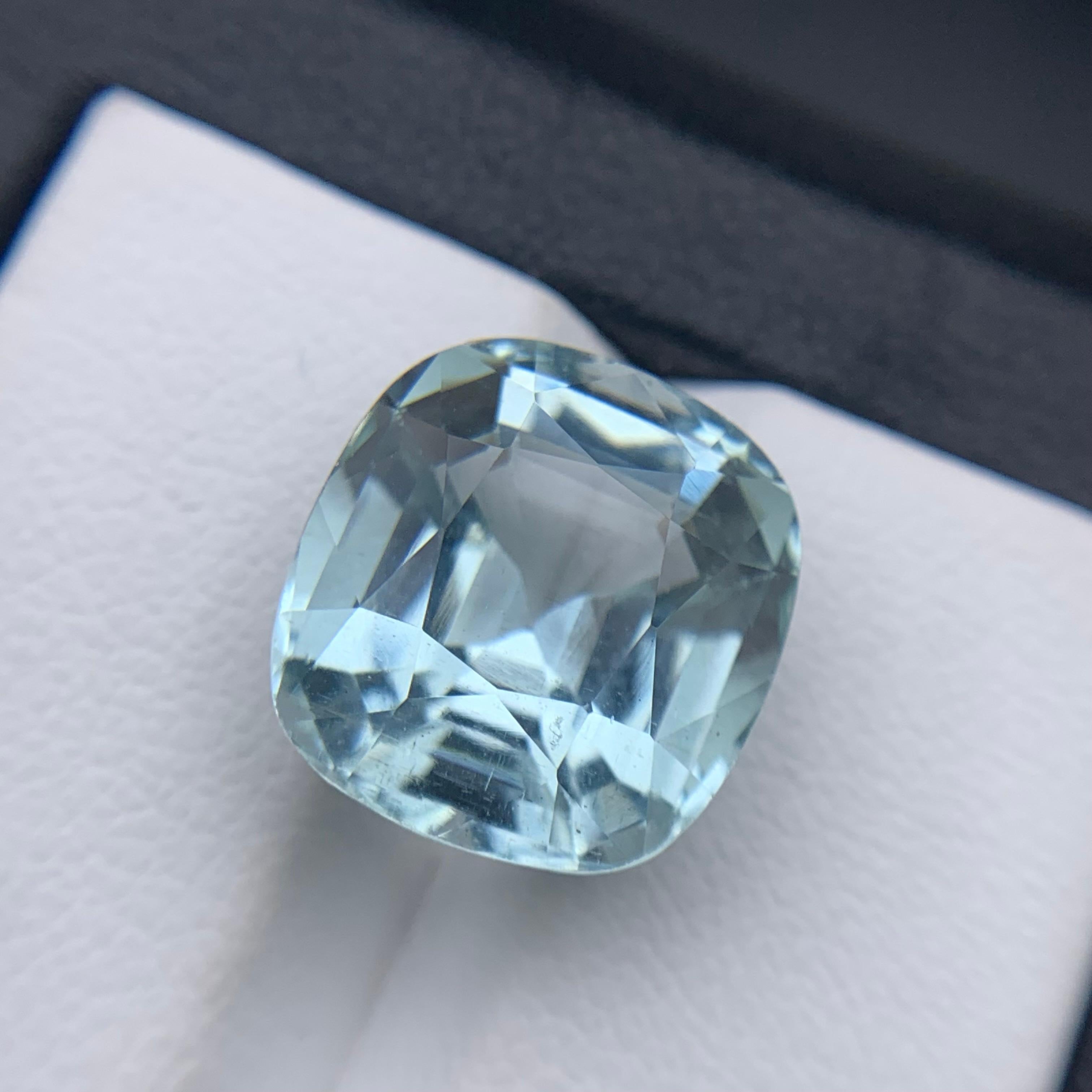 Light Seafoam Natural Aquamarine Ring Pendant Loose Gemstone 9.90 Ct Cushion Cut For Sale 1