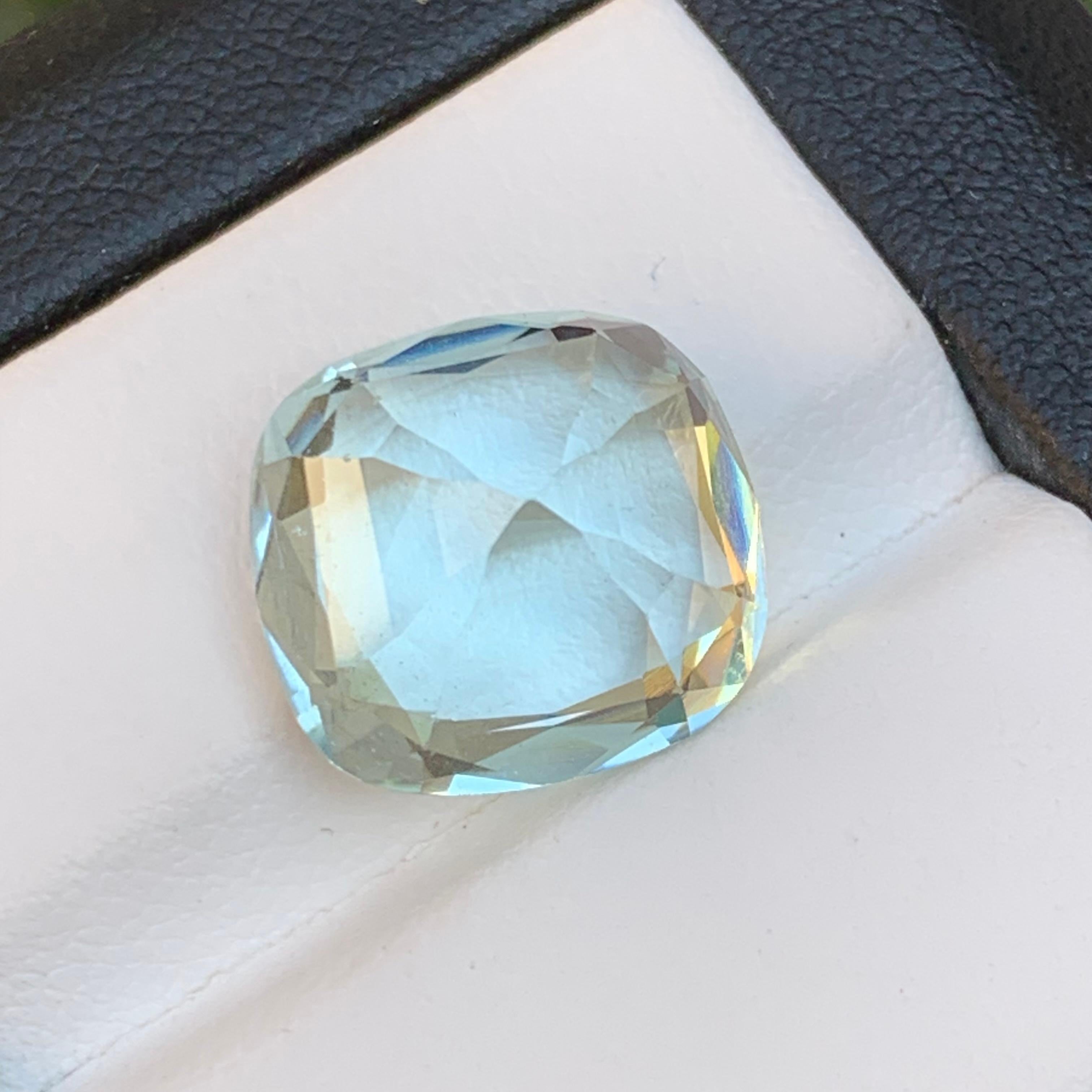Light Seafoam Natural Aquamarine Ring Pendant Loose Gemstone 9.90 Ct Cushion Cut For Sale 2