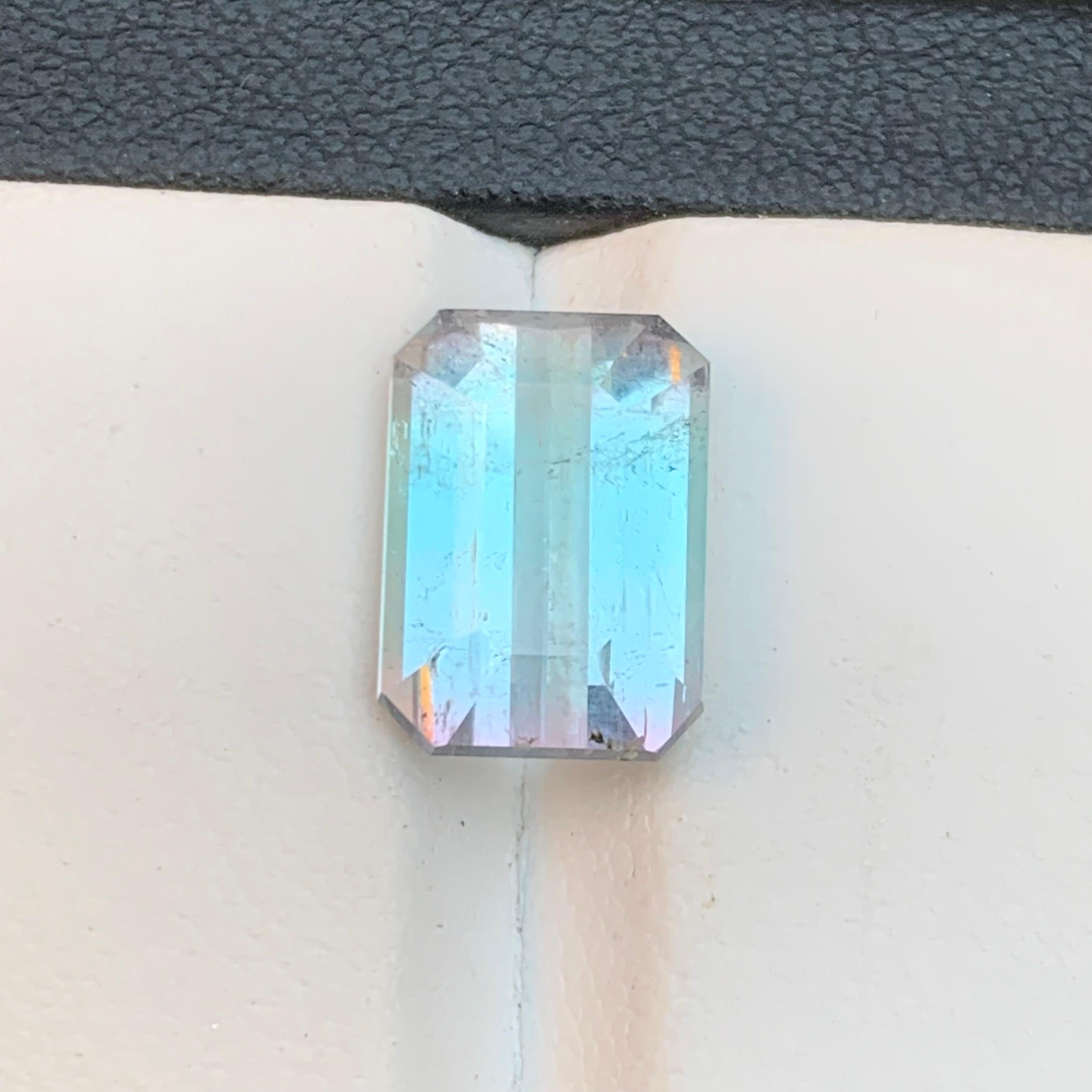 Contemporain Bague en écume de mer et tourmaline naturelle rose bicolore, pierre précieuse non sertie 5,75 carats en vente