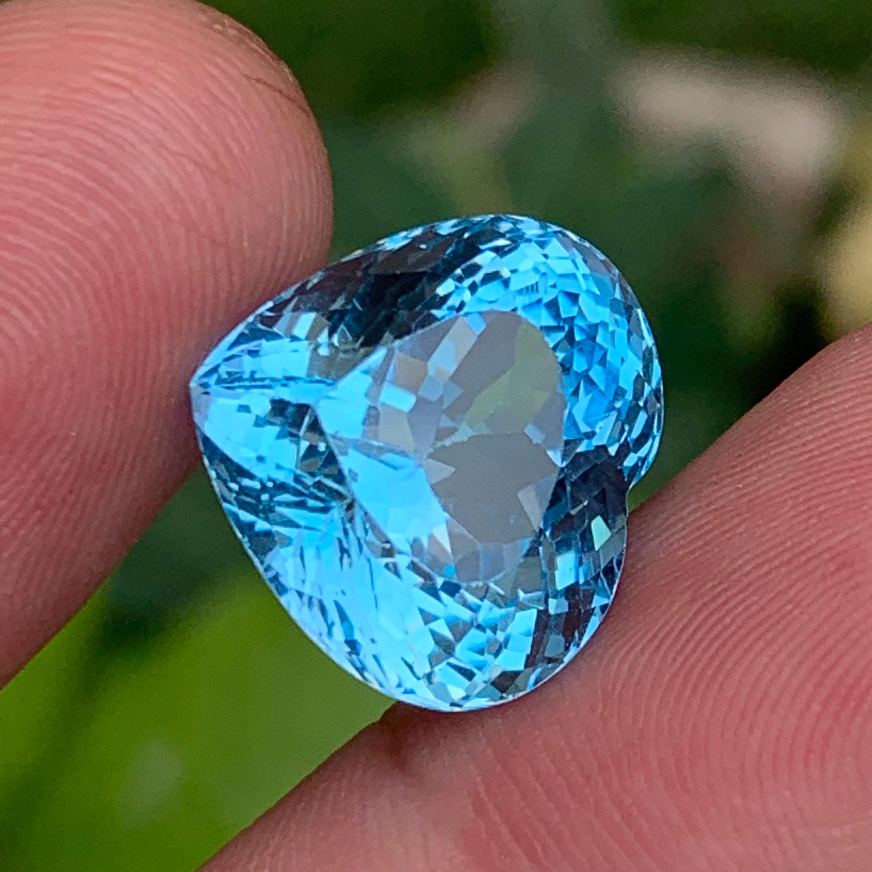Light Swiss Blue Natural Topaz Anhänger Edelstein 20.30 Ct Heart Shape für Schmuck im Zustand „Neu“ im Angebot in Peshawar, PK