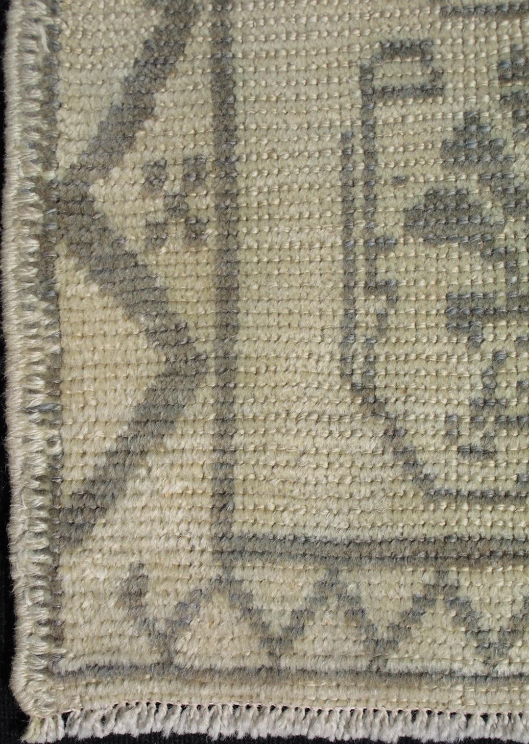 Hand-Knotted Light Taupe, Gray-Green, and Cream Turkish Tulu Vintage Rug with Latticework For Sale