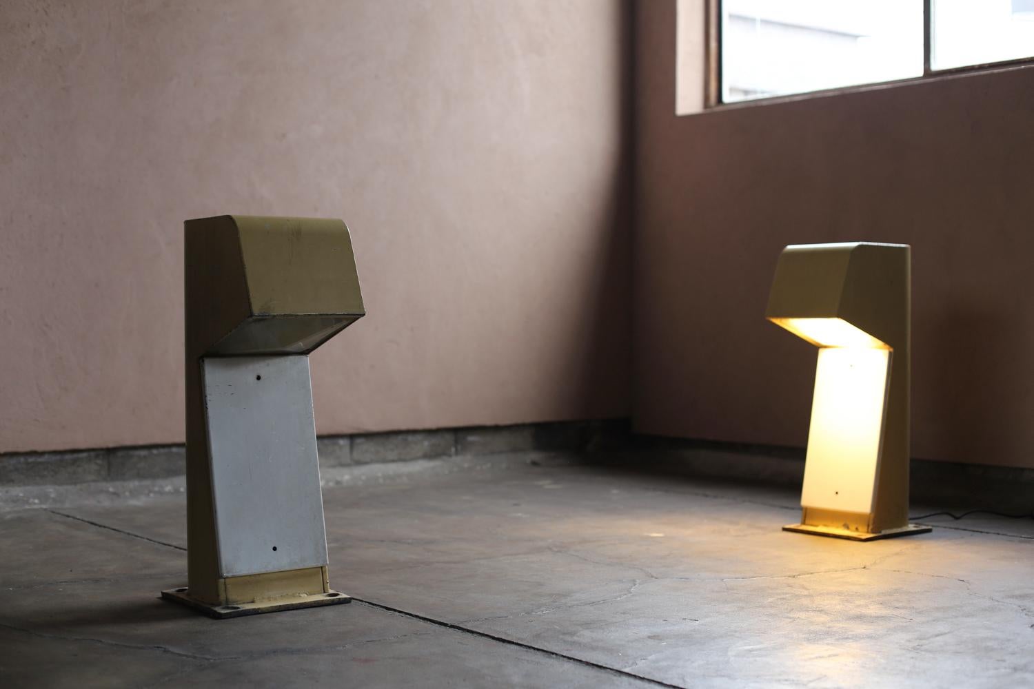 Light terminal von Jean Balladur im Angebot 7