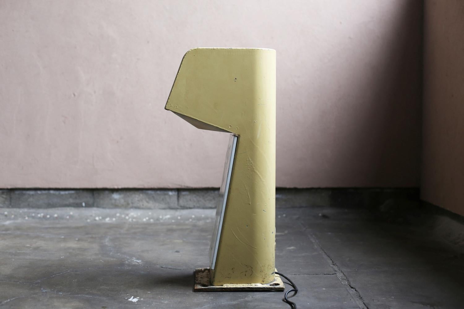 Light terminal von Jean Balladur im Zustand „Gut“ im Angebot in Sammu-shi, Chiba